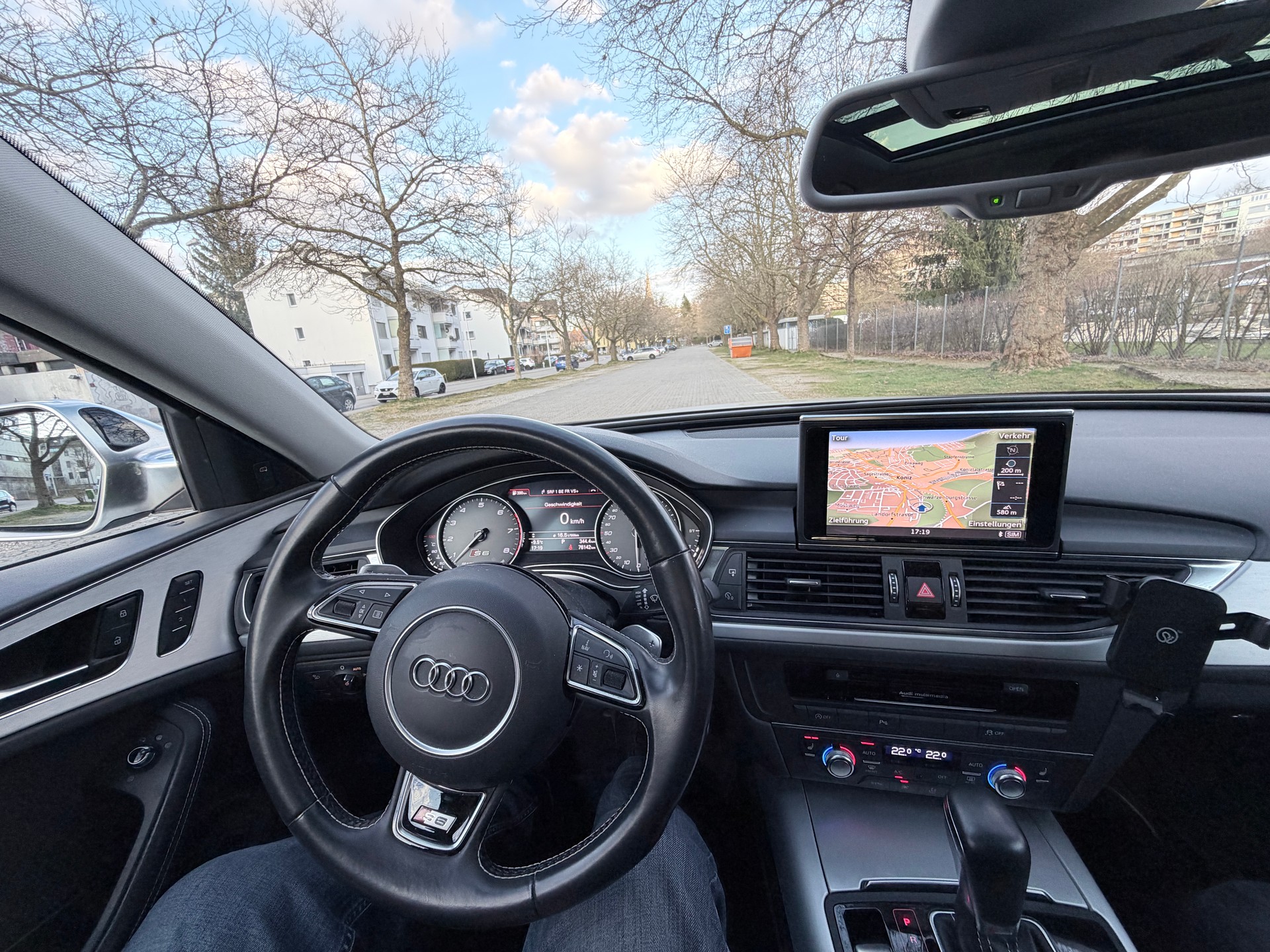 AUDI S6 Avant 4.0 TFSI V8 quattro S-tronic-image-10