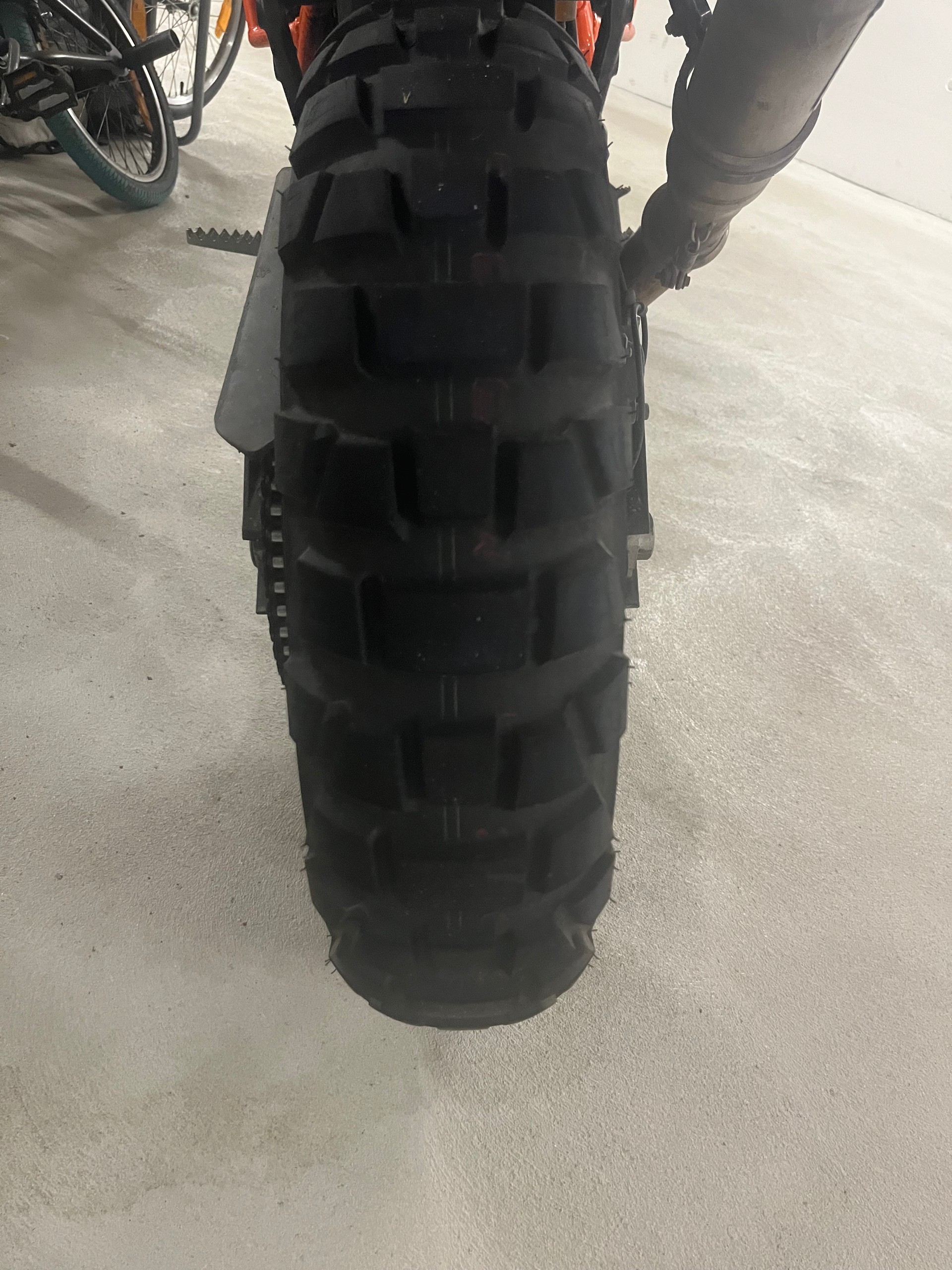 KTM 1090 Adventure R ABS-image-6