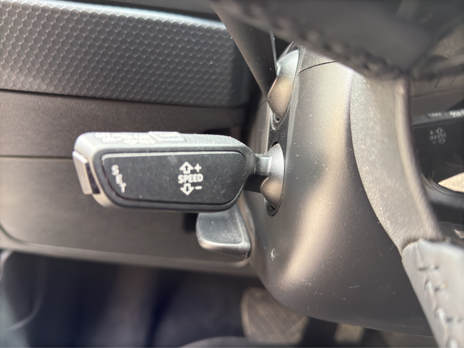 AUDI A1 Sportback 30 TFSI Advanced S-Tronic-image-12