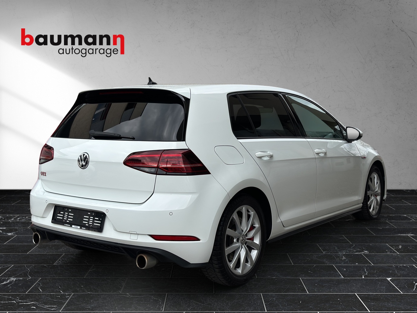 VW Golf 2.0 TSI GTI Performance DSG-showroom-element-2