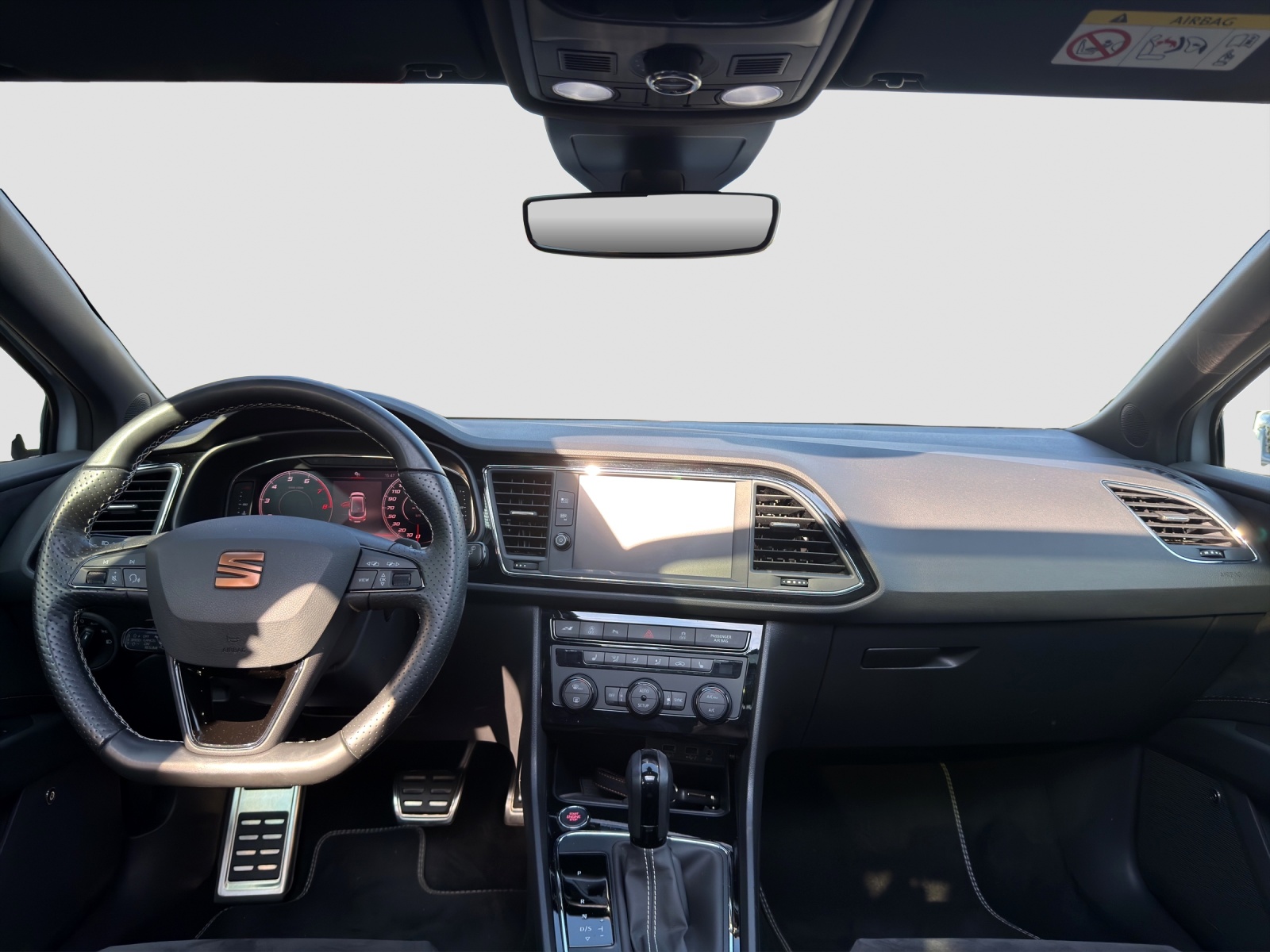 SEAT Leon ST 2.0 TSI Cupra 300 4 Drive DSG-image-11