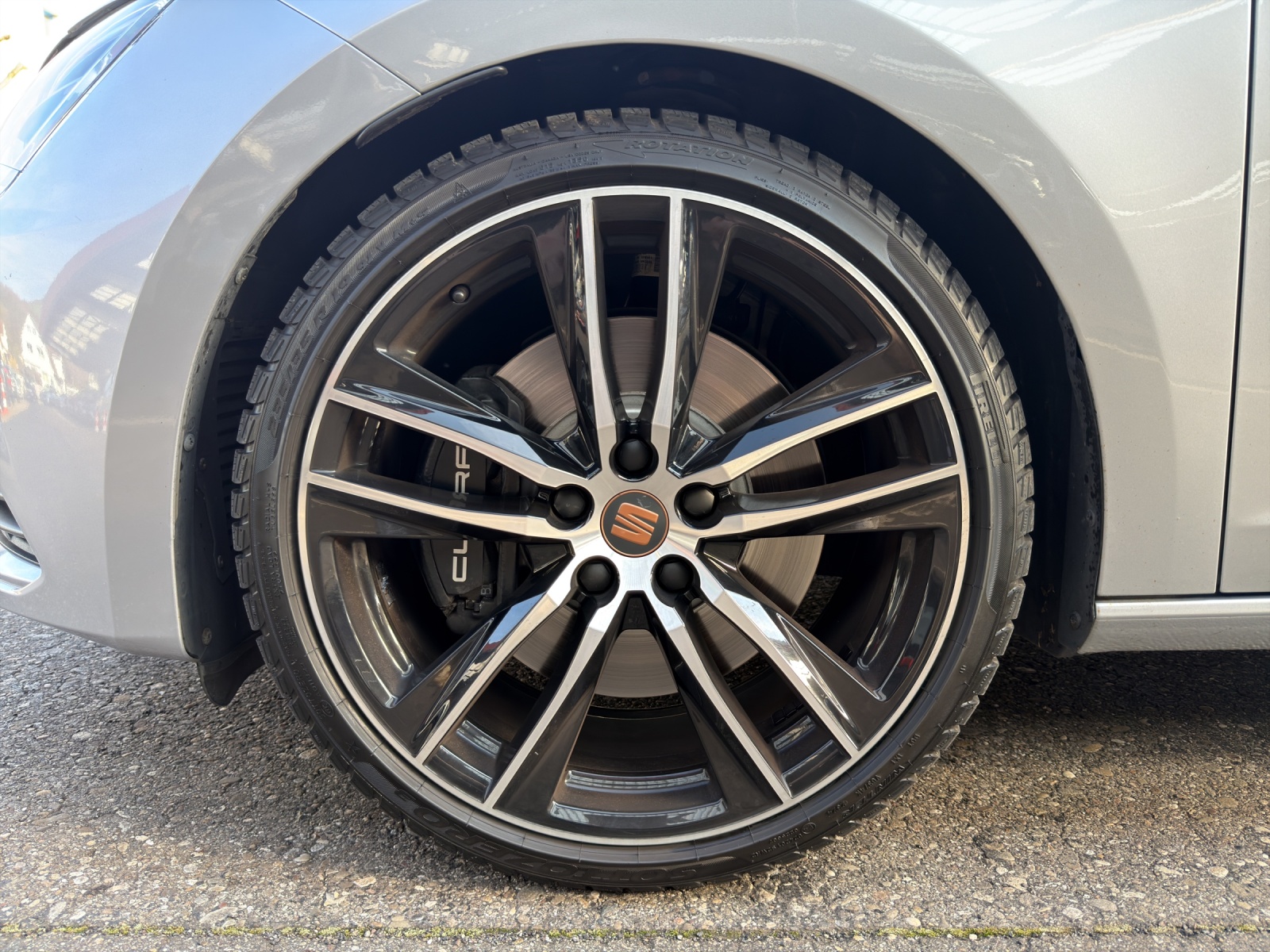 SEAT Leon ST 2.0 TSI Cupra 300 4 Drive DSG-image-15