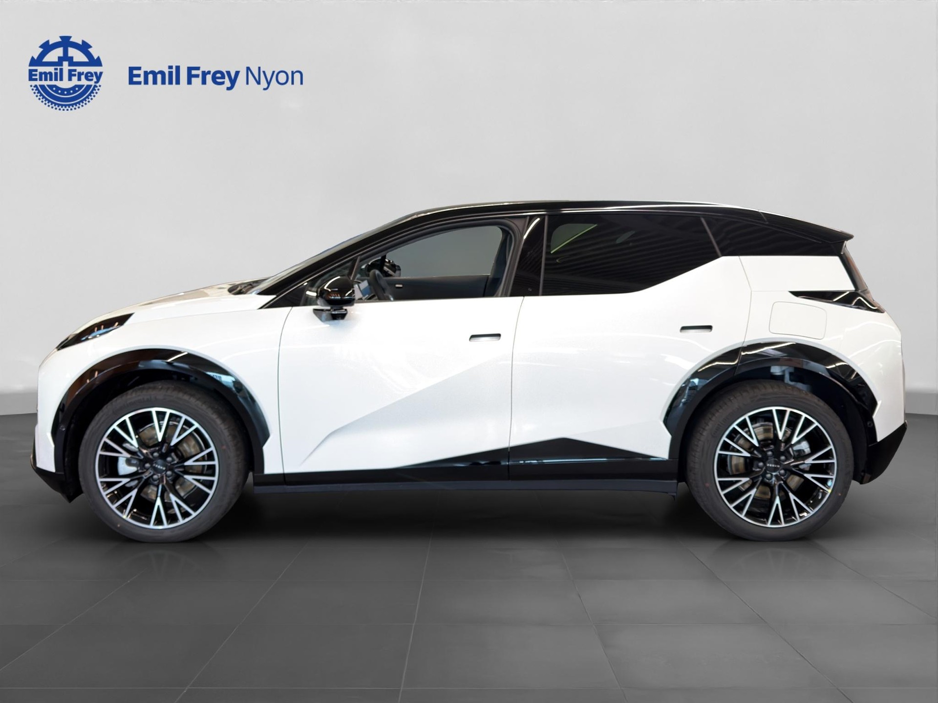 ZEEKR X Privilege AWD-showroom-element-2