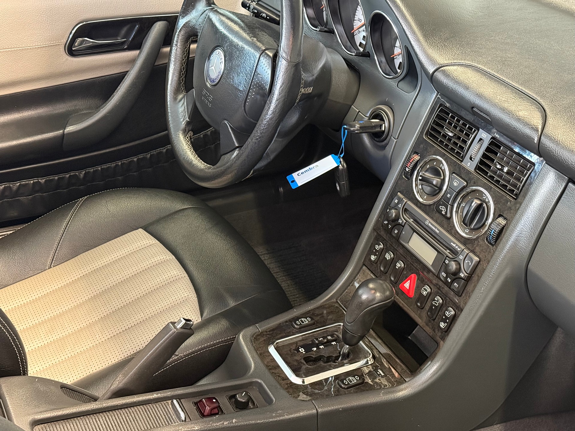 MERCEDES-BENZ SLK 32 AMG Automatic-image-8