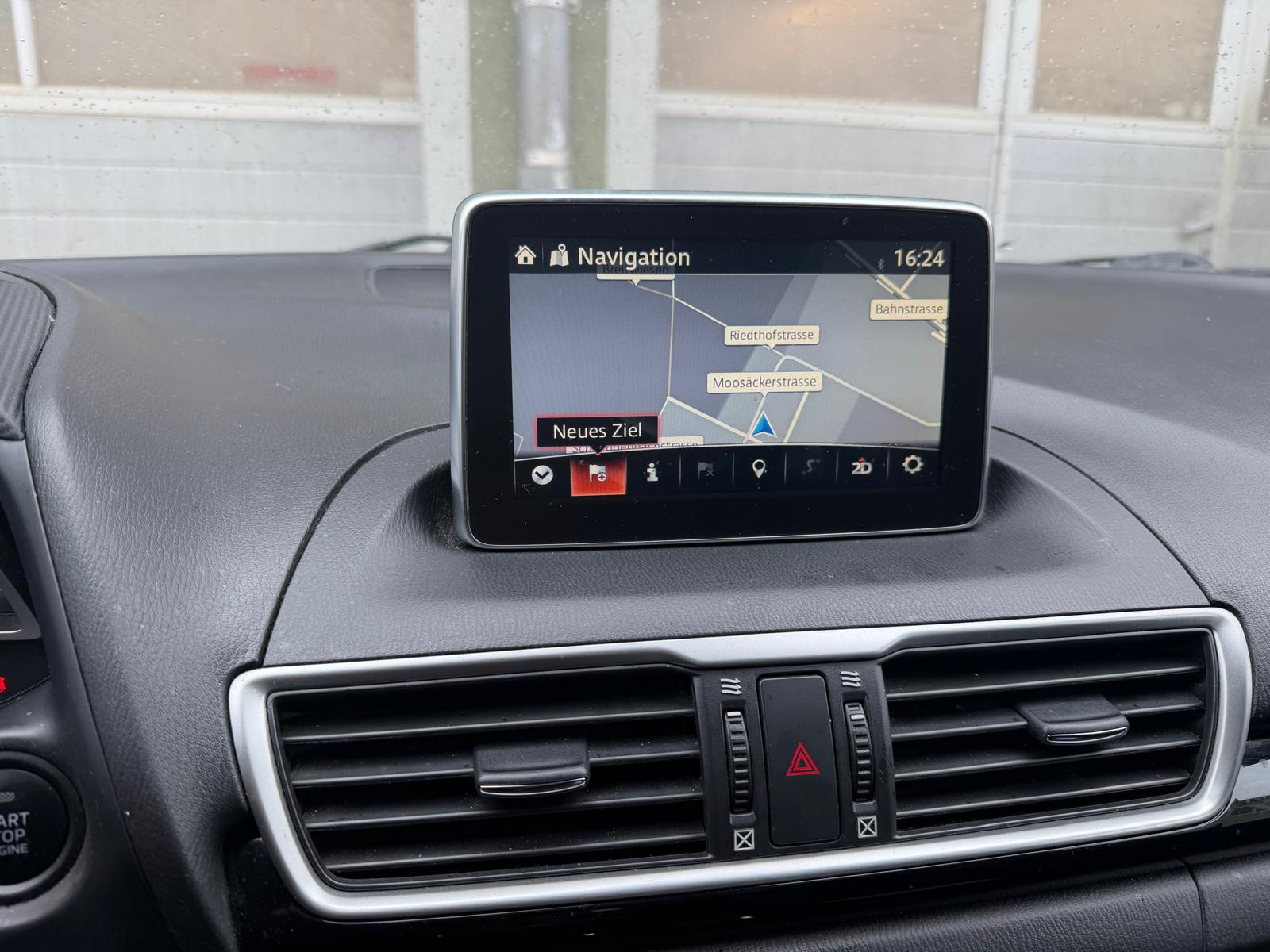 MAZDA 3 2.2 16V CD Revolution Activematic-image-10