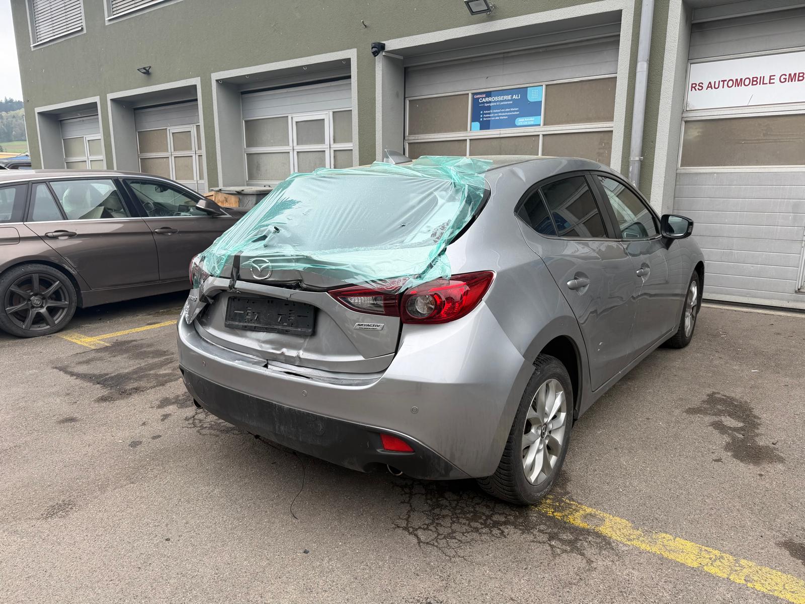 MAZDA 3 2.2 16V CD Revolution Activematic-image-4