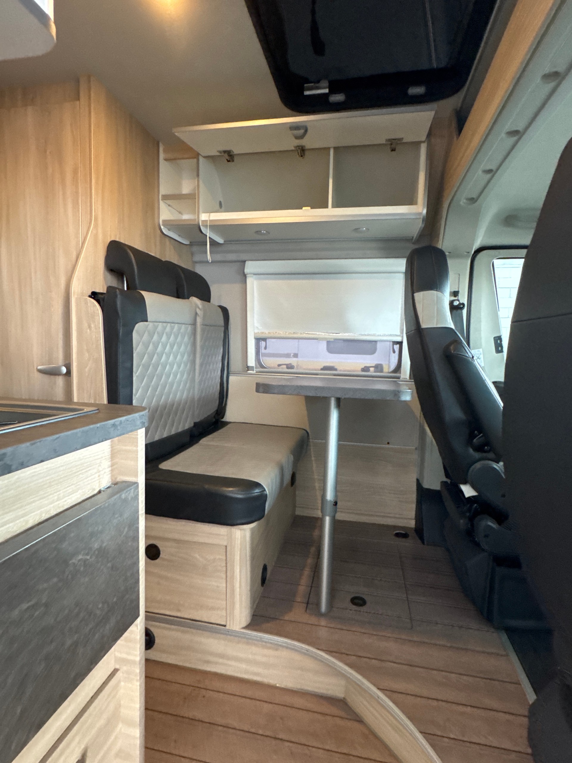FIAT 2024 Fiat Ducato Weinsberg Carabus | Schaltgetriebe | Aufstelldach-showroom-element-1