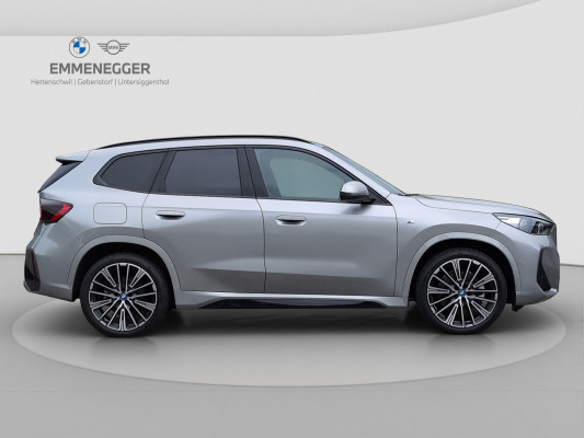 BMW X1 xDrive 30e M Sport-image-4