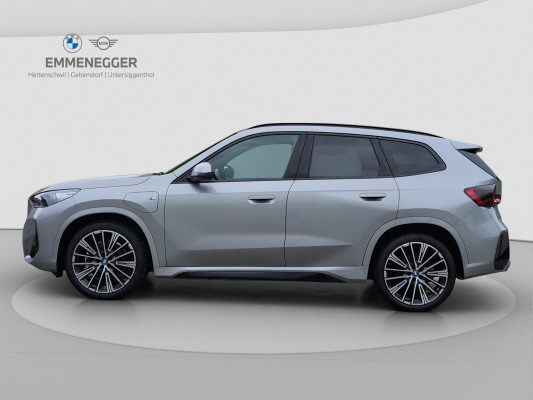 BMW X1 xDrive 30e M Sport-image-1