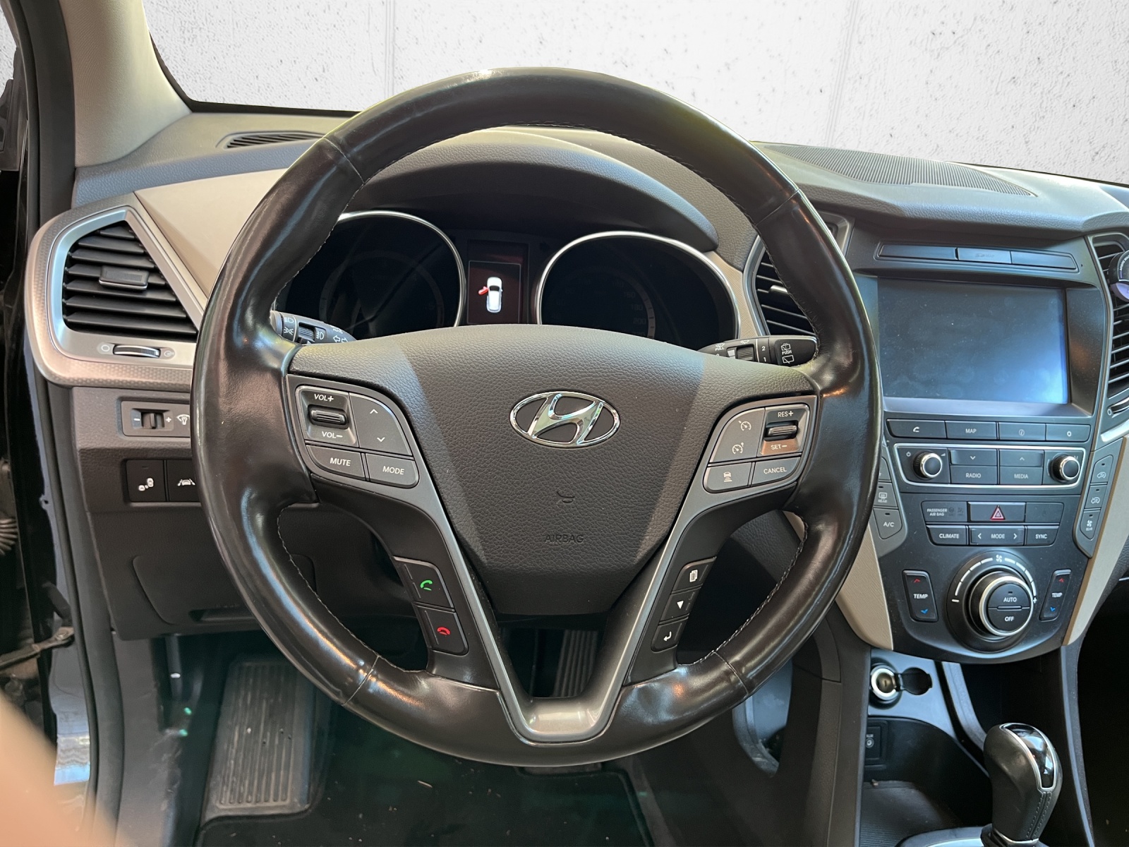 HYUNDAI Gr.SantaFe 2.2 CRDI Vertex 4WD Automatic-image-9