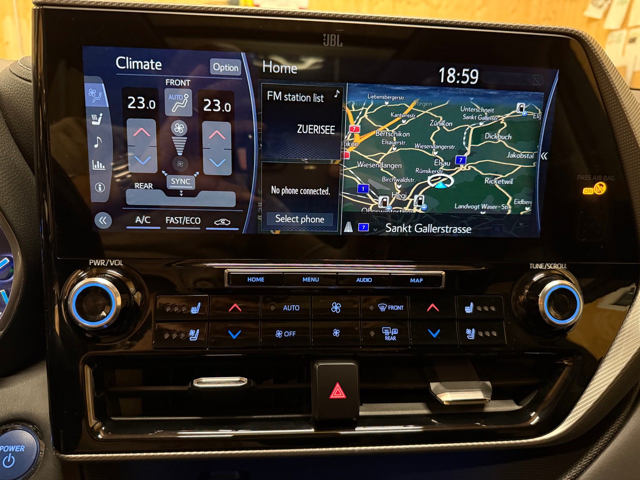 TOYOTA Highlander 2.5 HSD Premium e-CVT-image-13