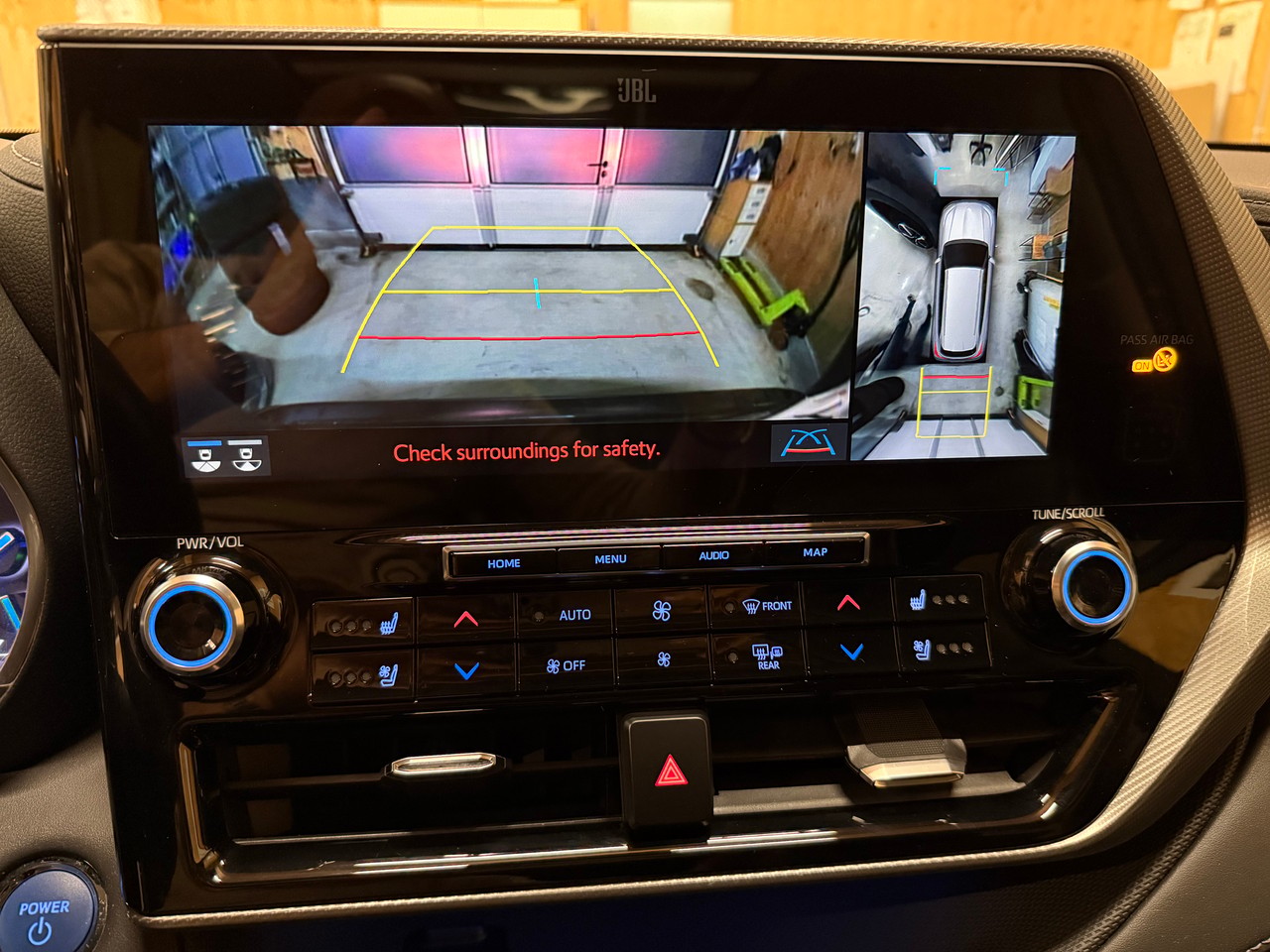 TOYOTA Highlander 2.5 HSD Premium e-CVT-image-16