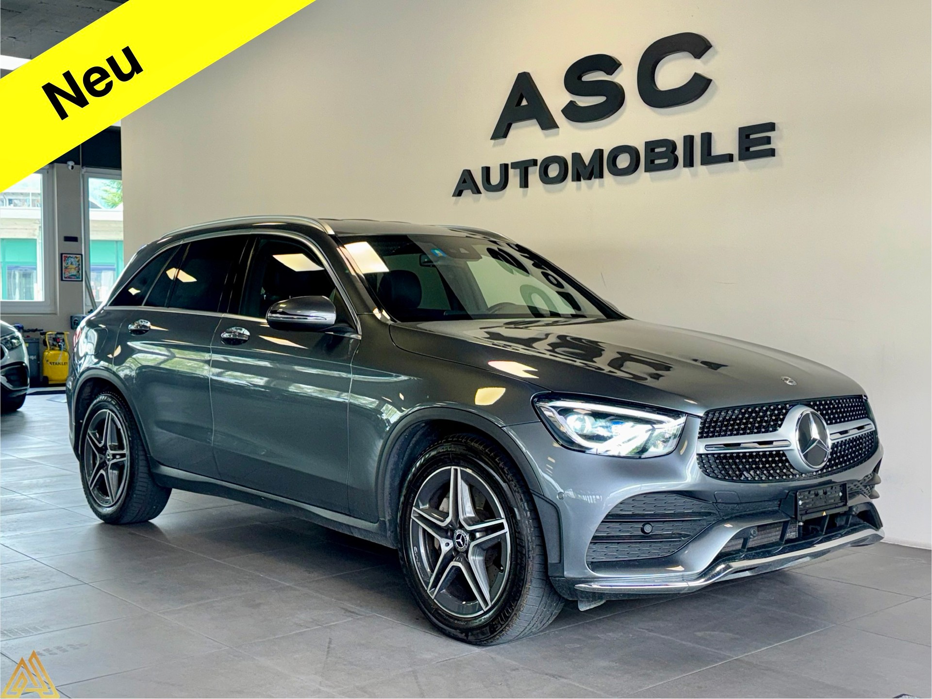 MERCEDES-BENZ GLC 220 d AMG Line 4Matic 9G-Tronic *Virtual Tacho*
