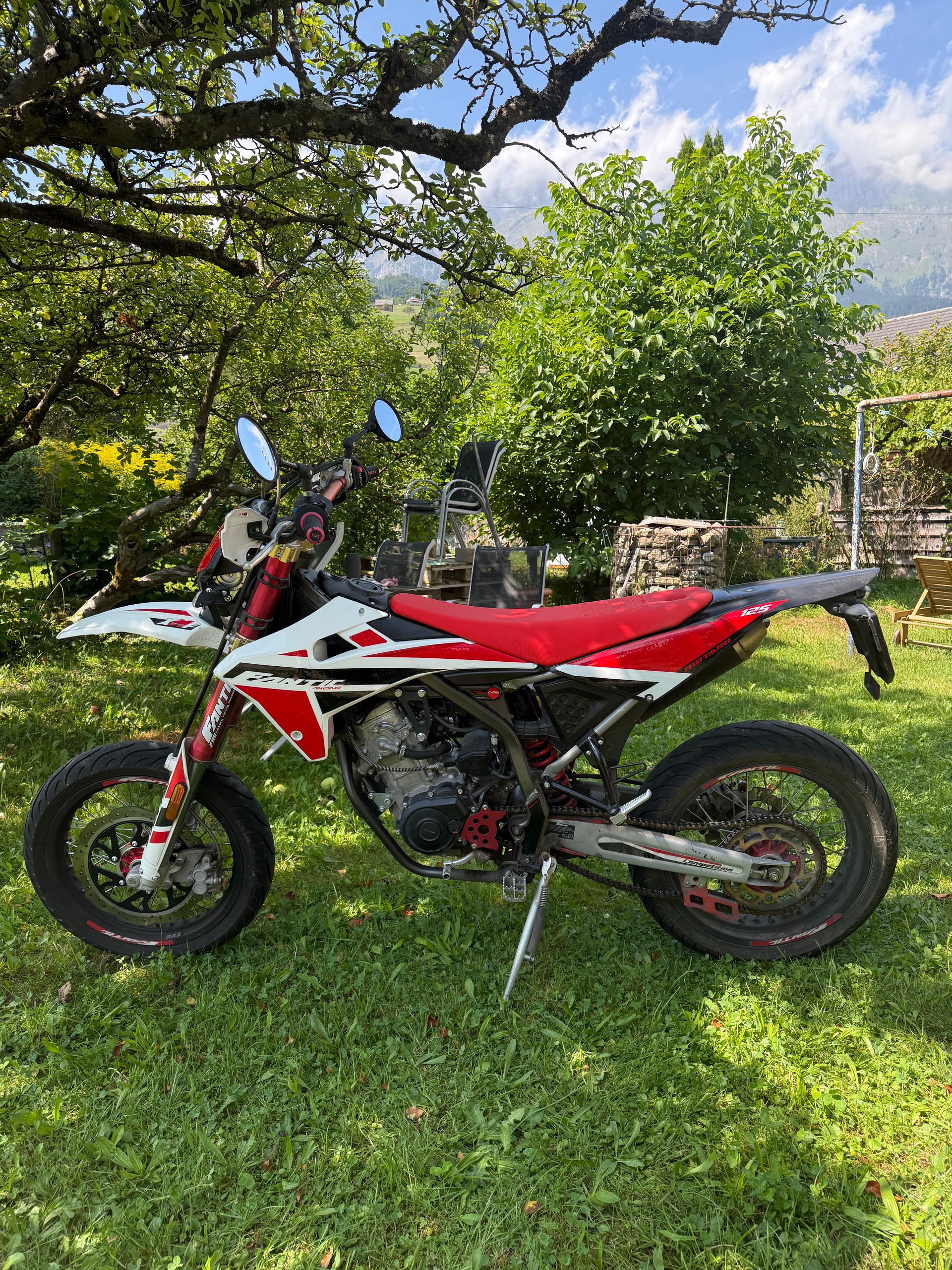 FANTIC XMF 125 Motard-image-5