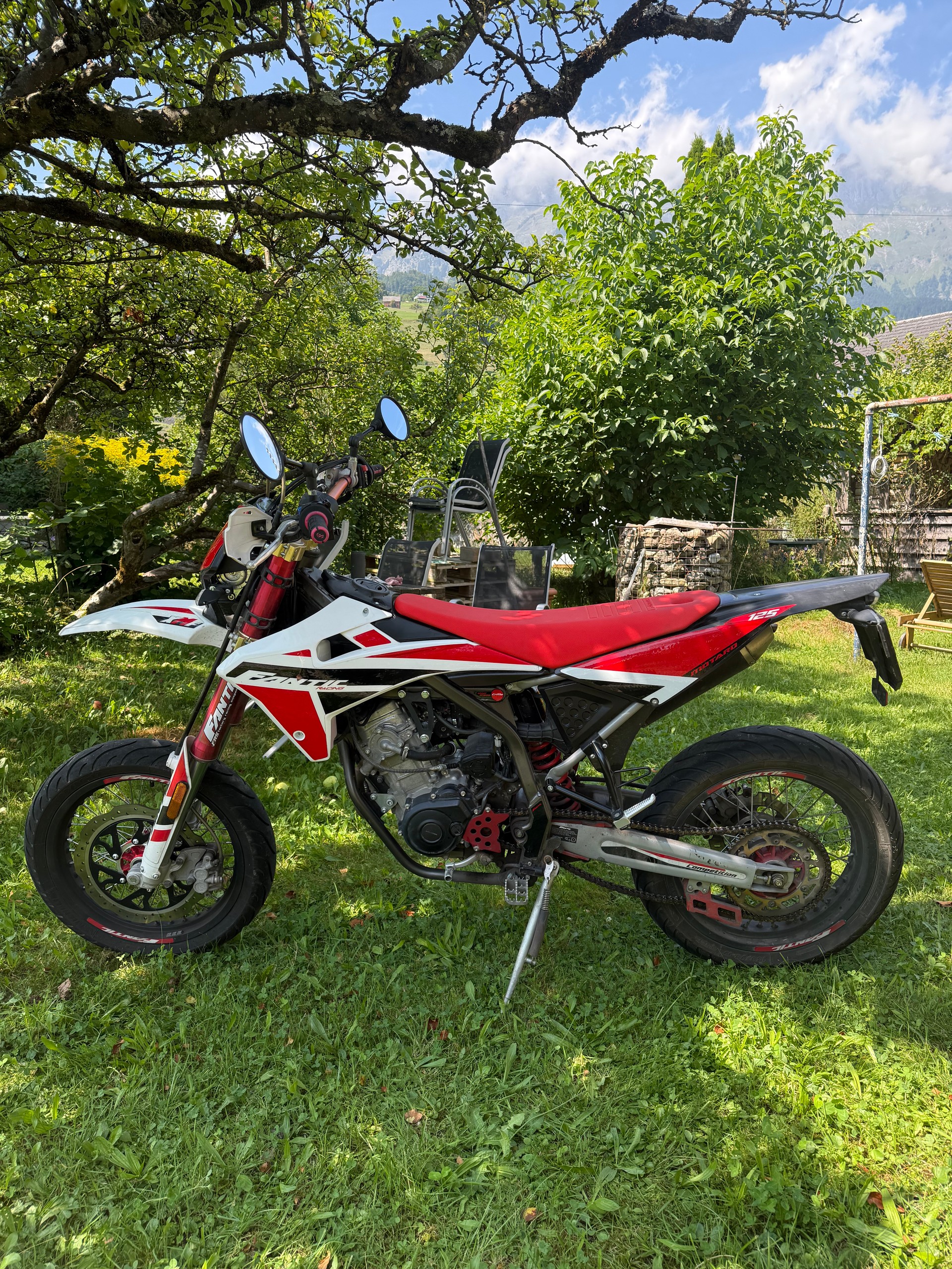 FANTIC XMF 125 Motard-image-4