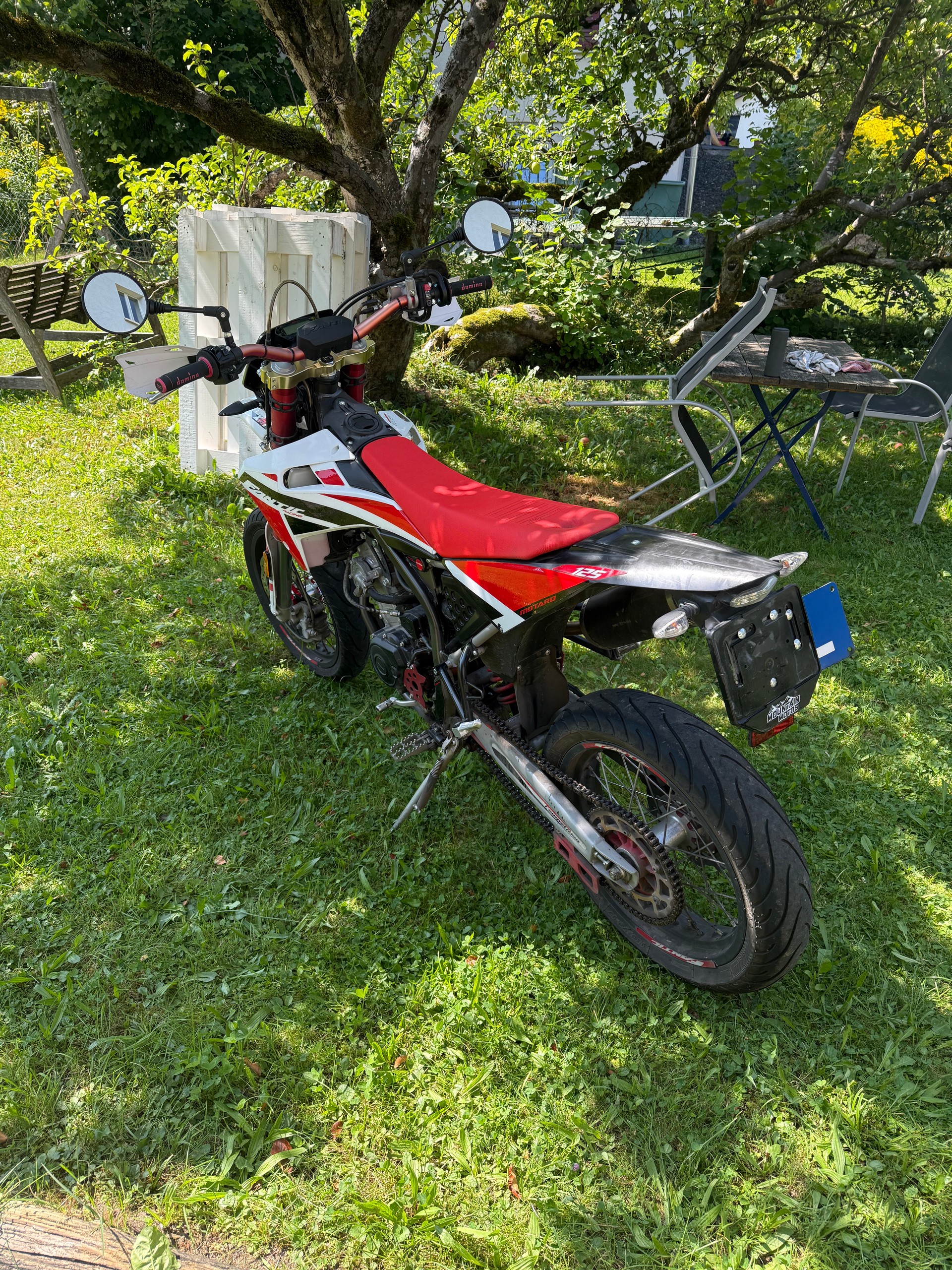 FANTIC XMF 125 Motard-image-6