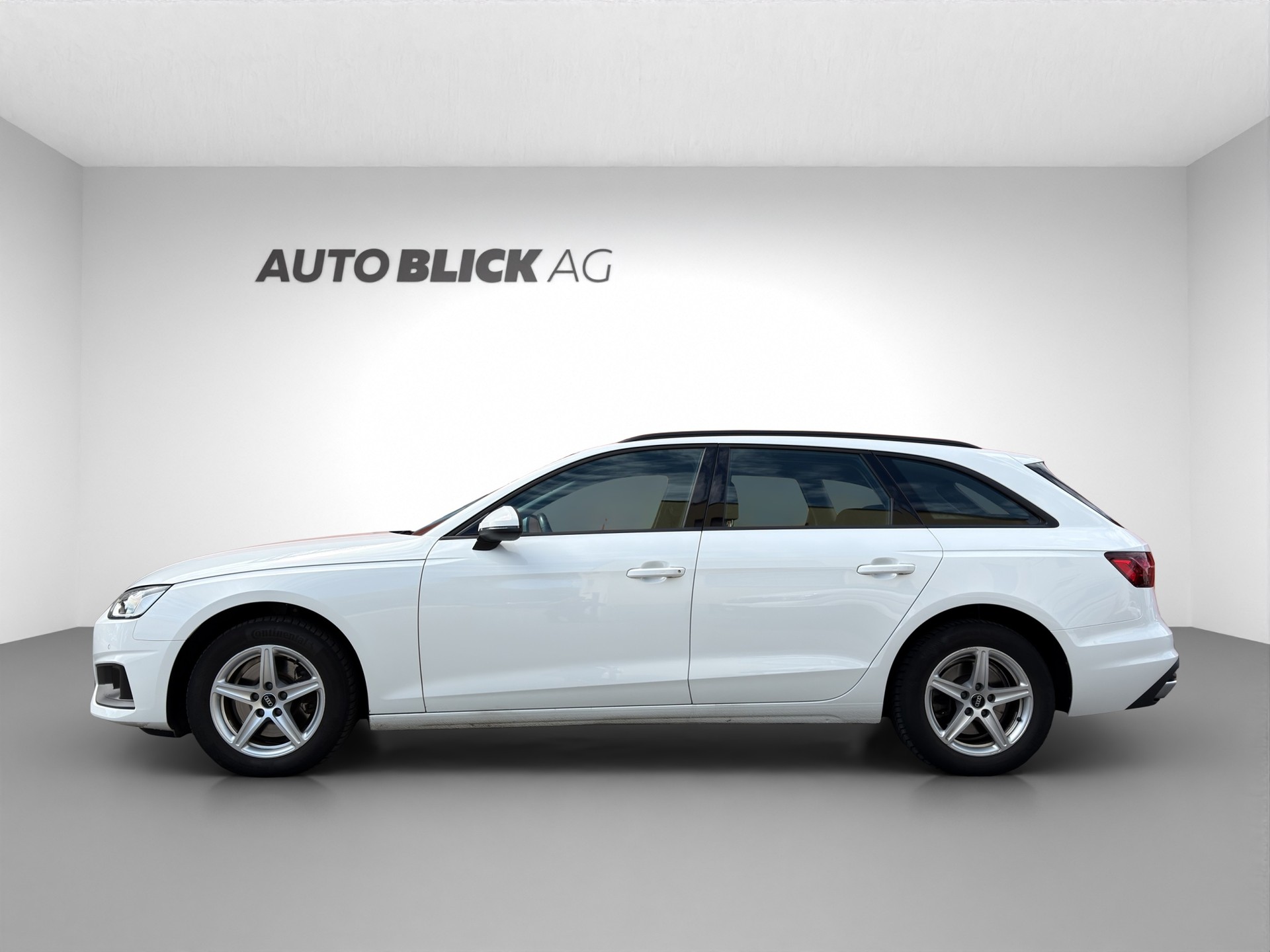 AUDI A4 Avant 35 TDI Attraction S-tronic-image-4