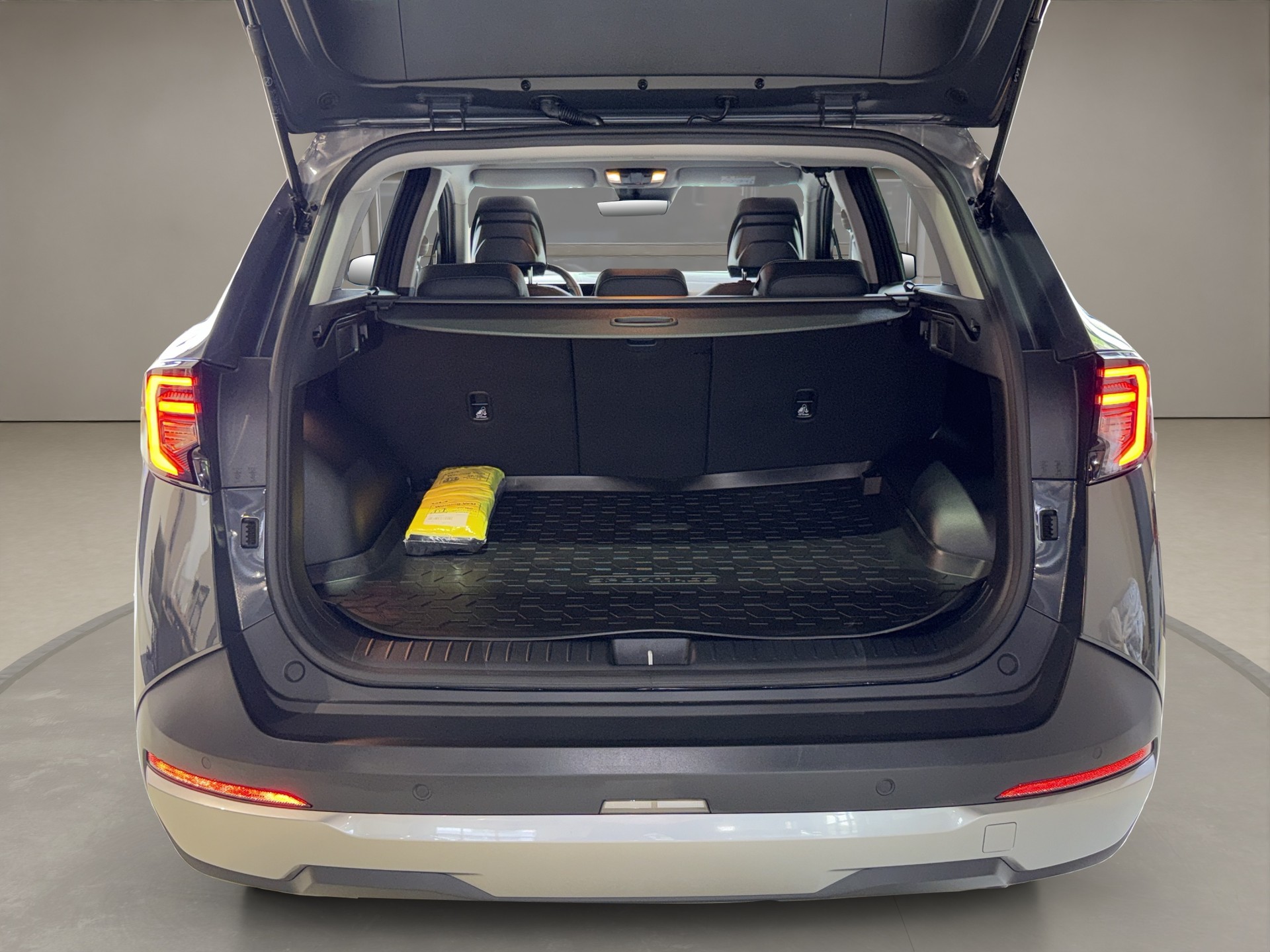 KIA New Sportage 1.6T-GDi HEV Power Edition 239 CV 4x4 Automatic Modèle 2026 Véhicule CH-image-21