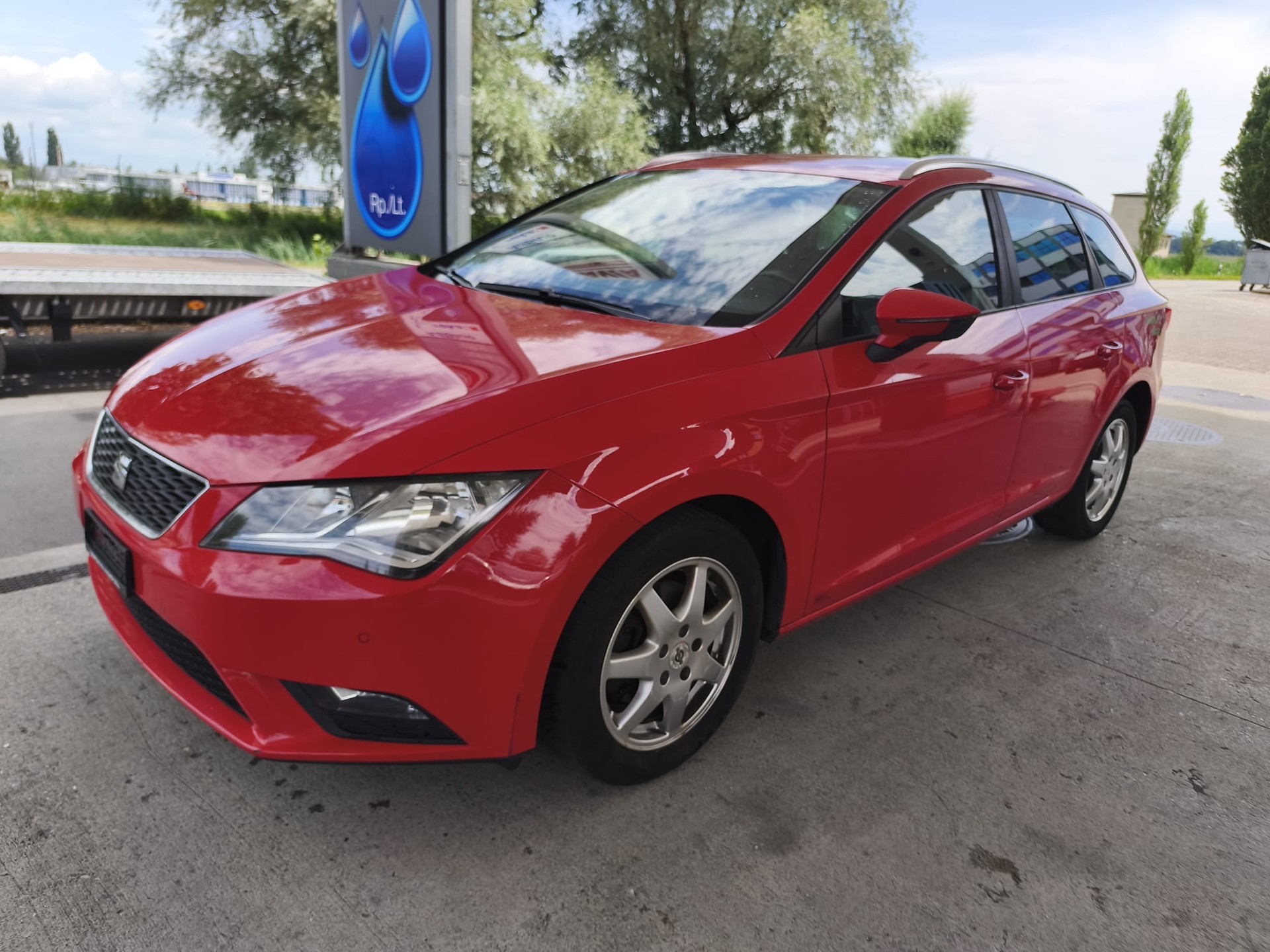 SEAT Leon ST 1.4 TGI Style-showroom-element-1