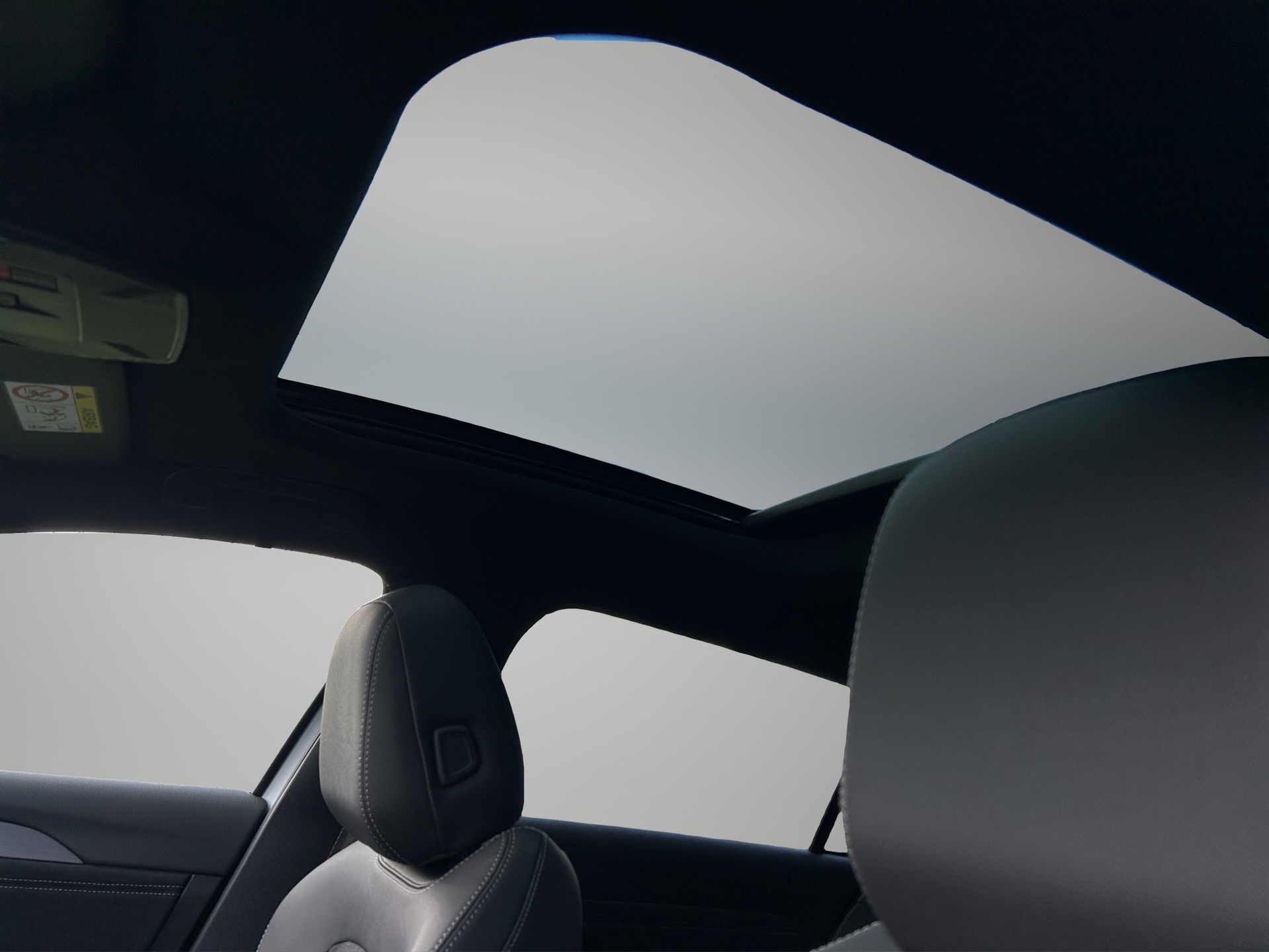 OPEL Astra-e Sports Tourer Ultimate-image-10
