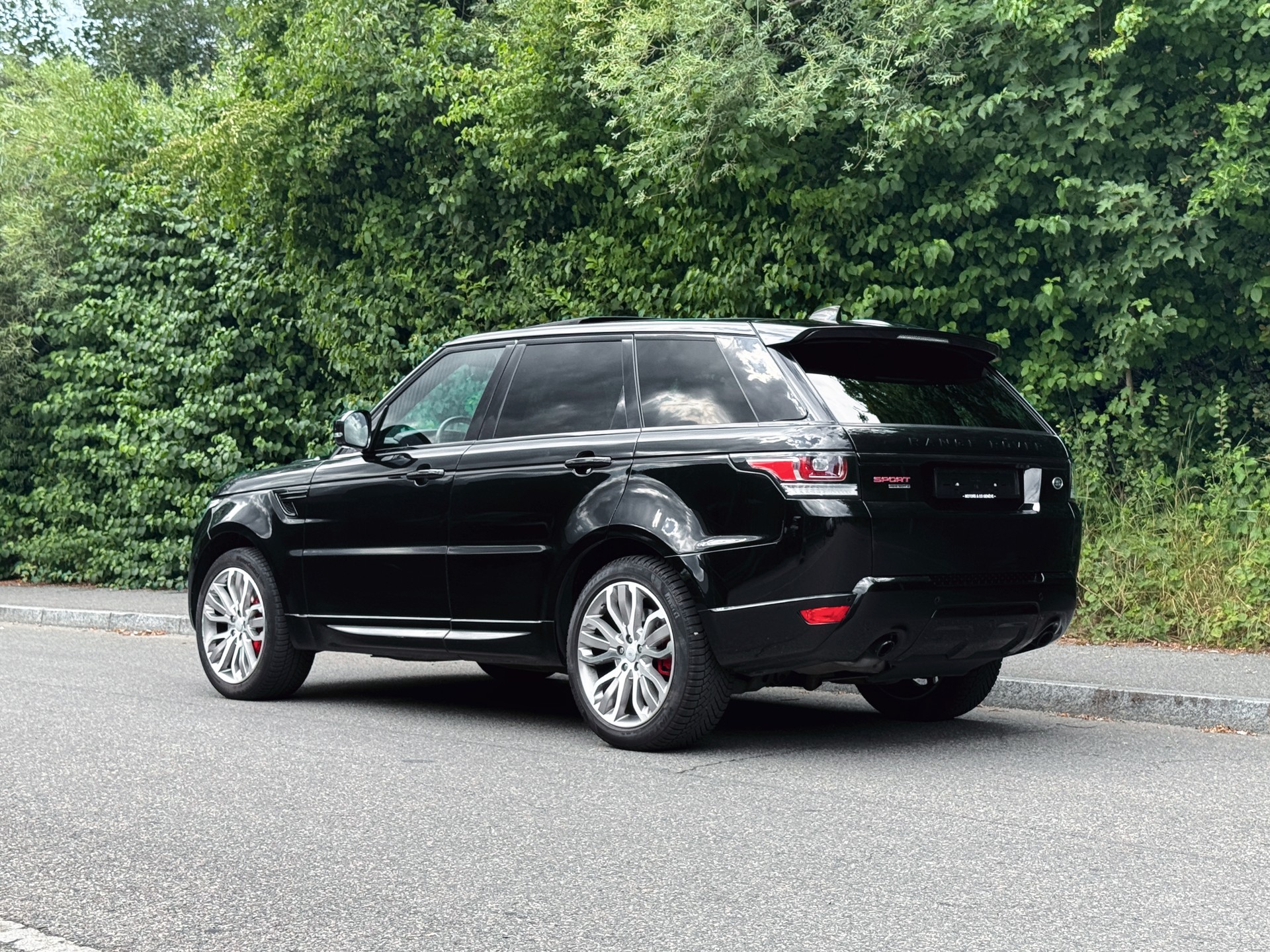 LAND ROVER Range Rover Sport 3.0 SDV6 HSE Dynamic Automatic-showroom-element-3