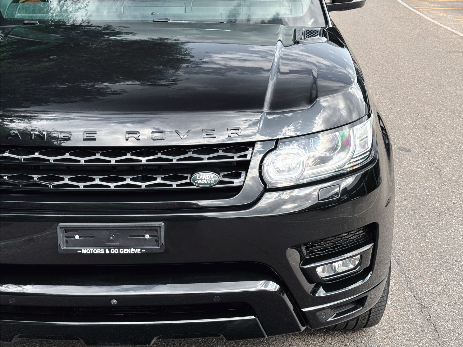 LAND ROVER Range Rover Sport 3.0 SDV6 HSE Dynamic Automatic-image-8