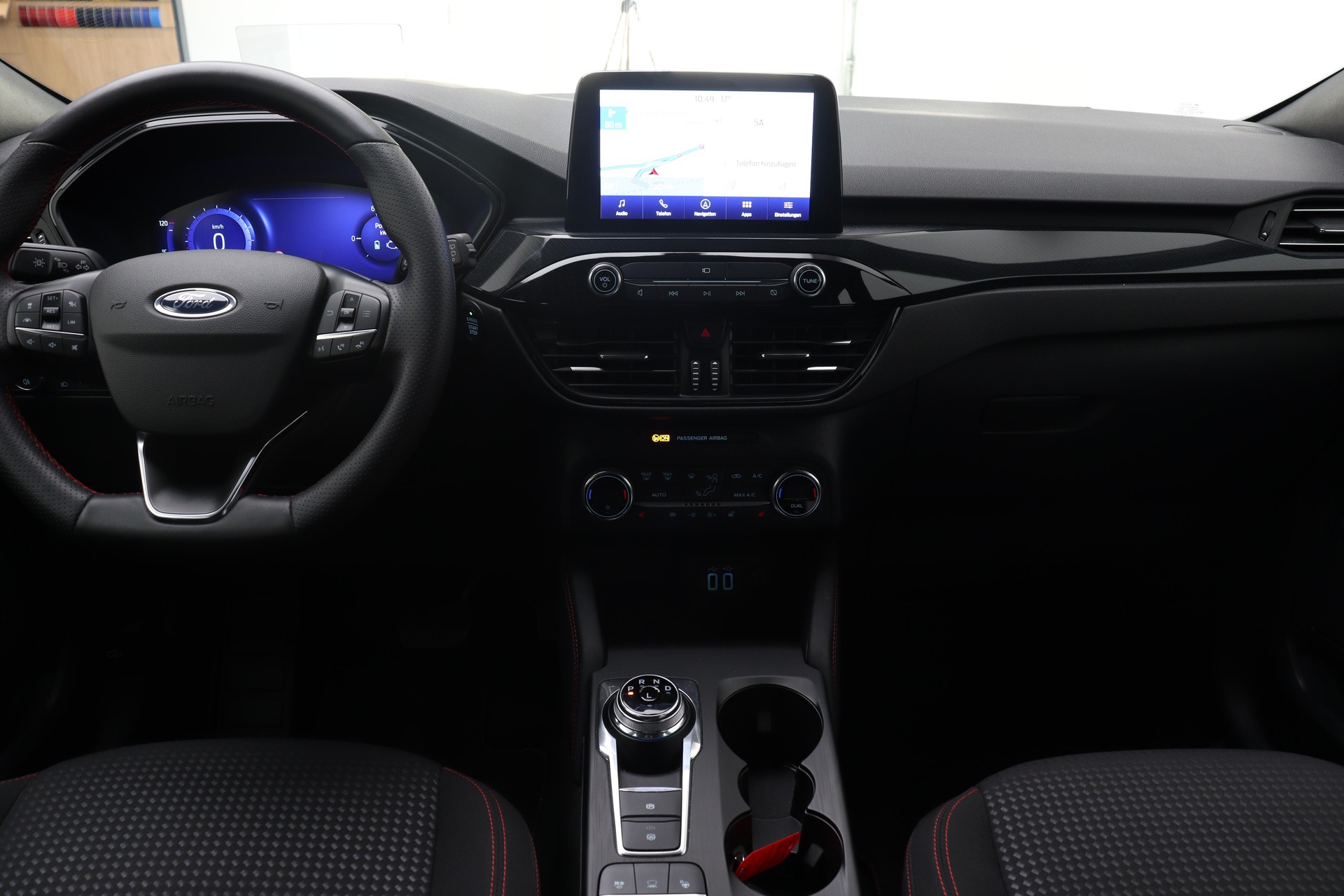 FORD Kuga 2.5 Plug-in Hybrid ST-Line-image-6
