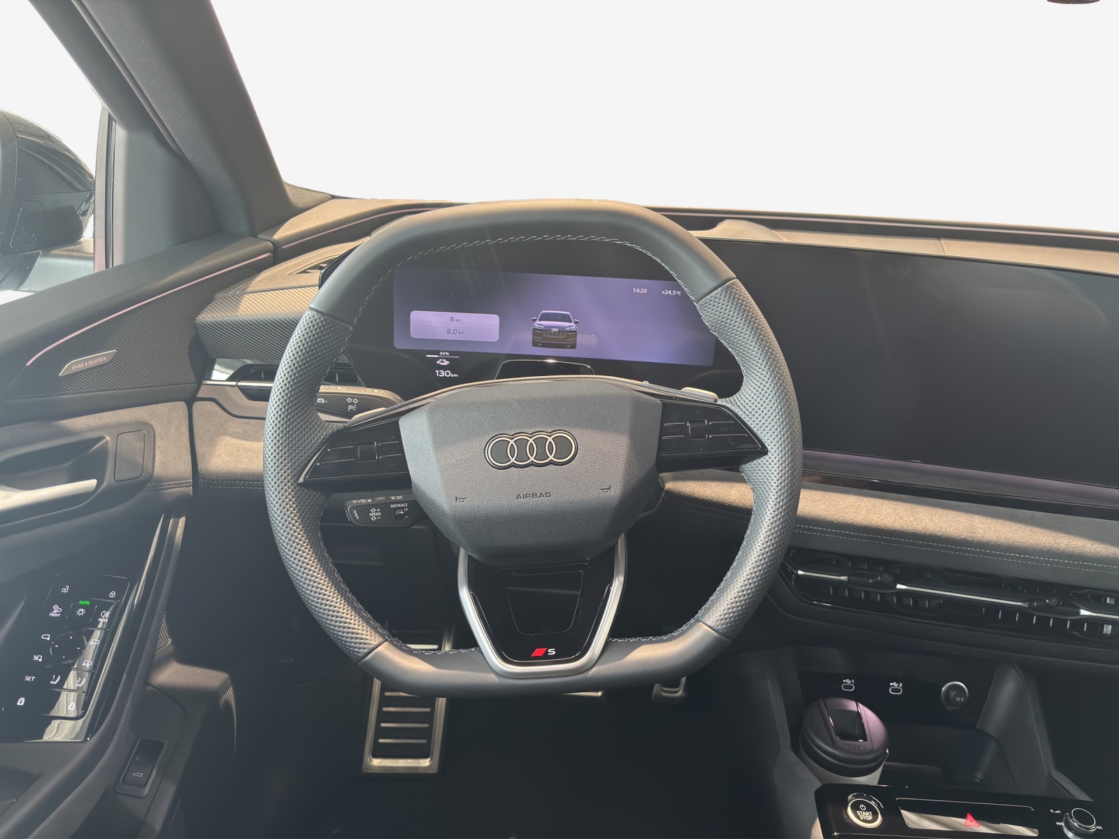 AUDI Q6 e-tron performance-image-9