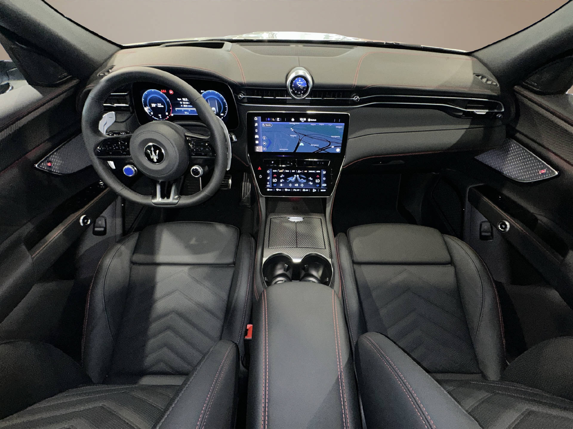 MASERATI Grecale 3.0 V6 Trofeo-image-12