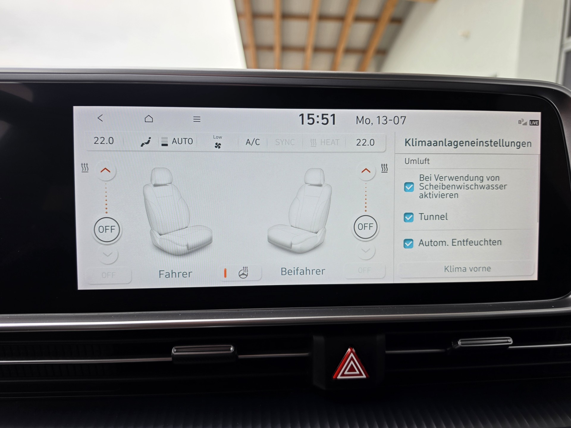 HYUNDAI Ioniq 6 77kWh Launch Edition 2WD-image-15
