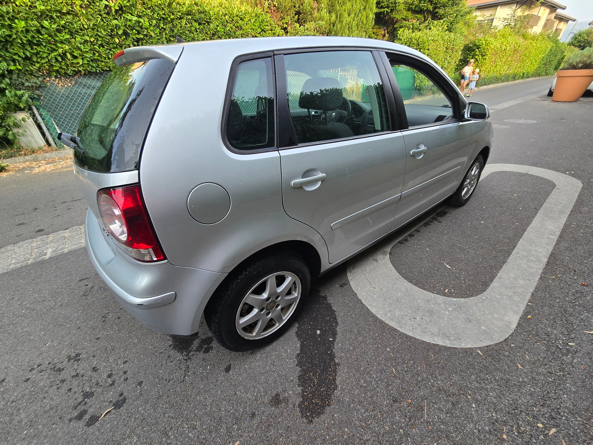 VW Polo 1.6 16V Comfortline-image-8
