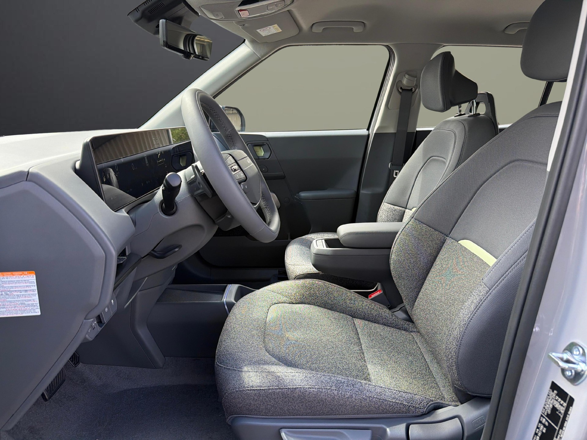 KIA EV2 61 kWh Air-image-8