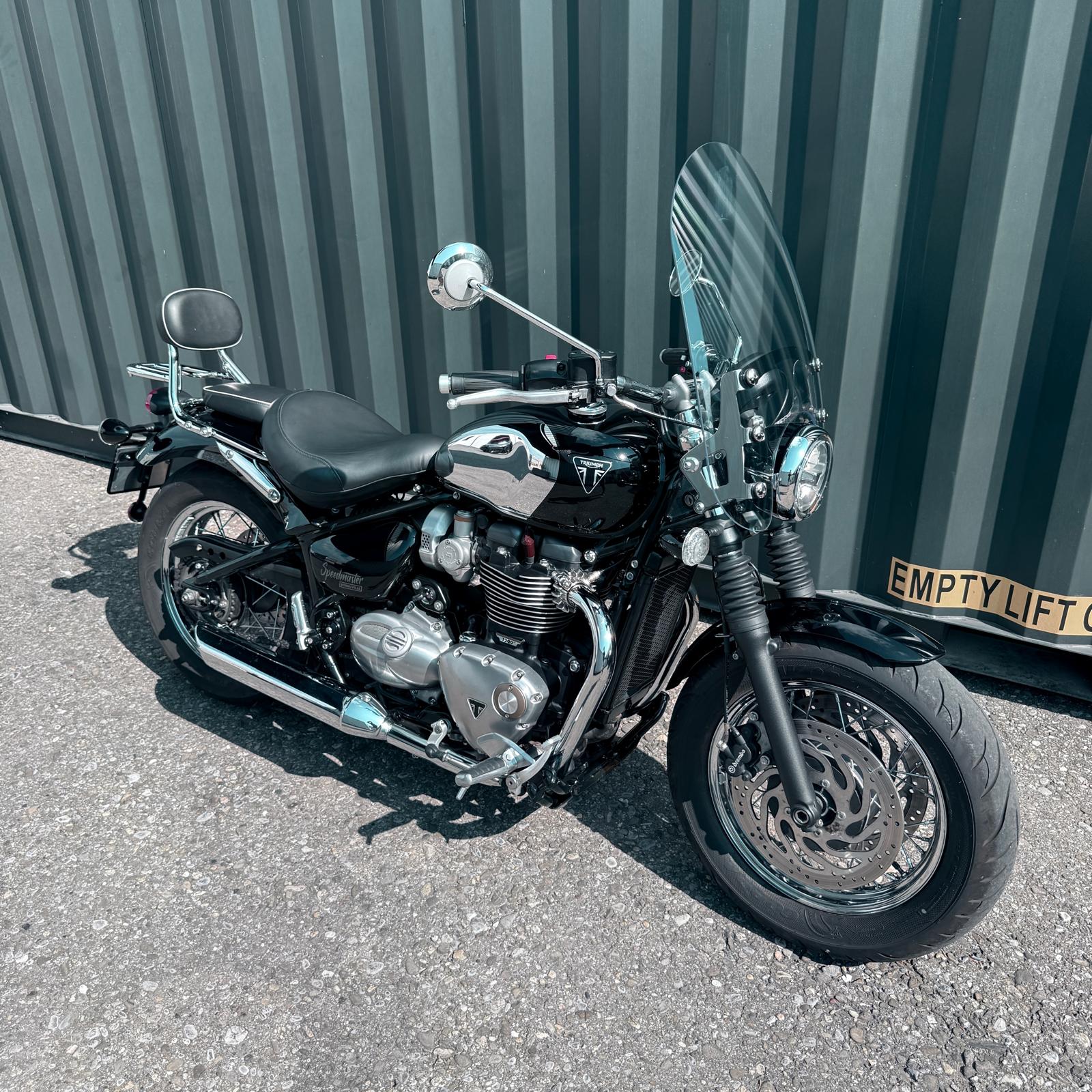 TRIUMPH Bonneville 1200 Speedmaster ABS-image-2