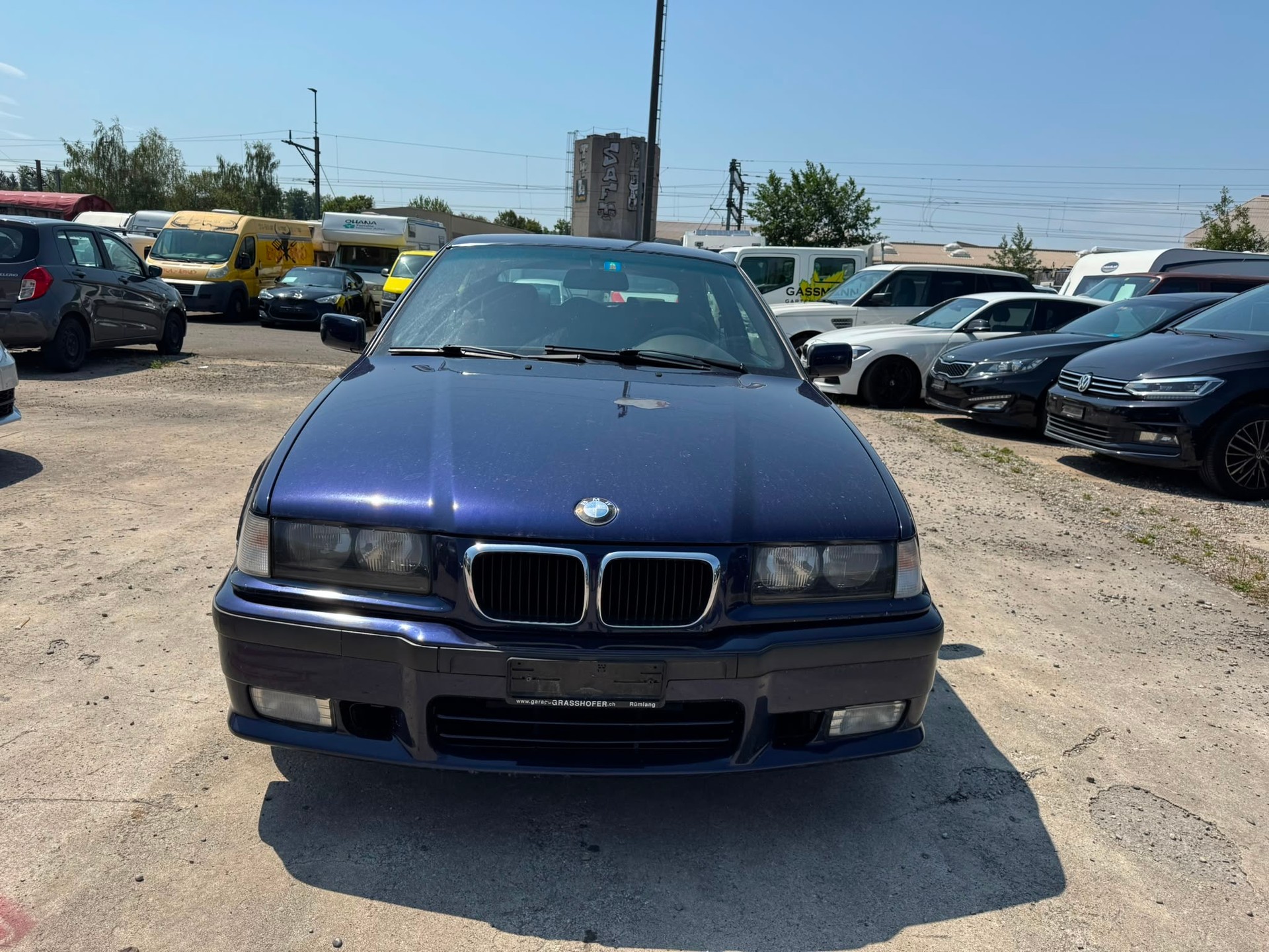 BMW 316i Compact M-Sport-image-2