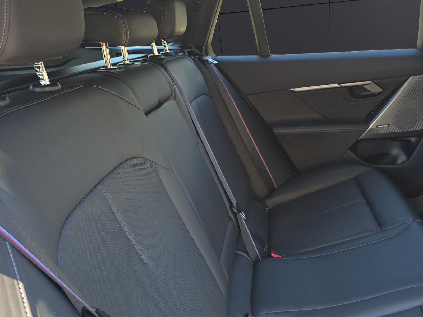 BMW 540d xDrive Touring-image-11