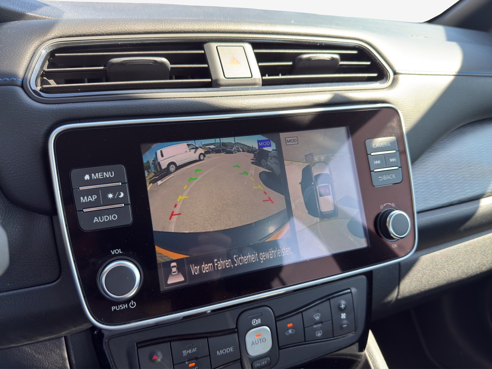 NISSAN Leaf Acenta (incl. batt)-image-14