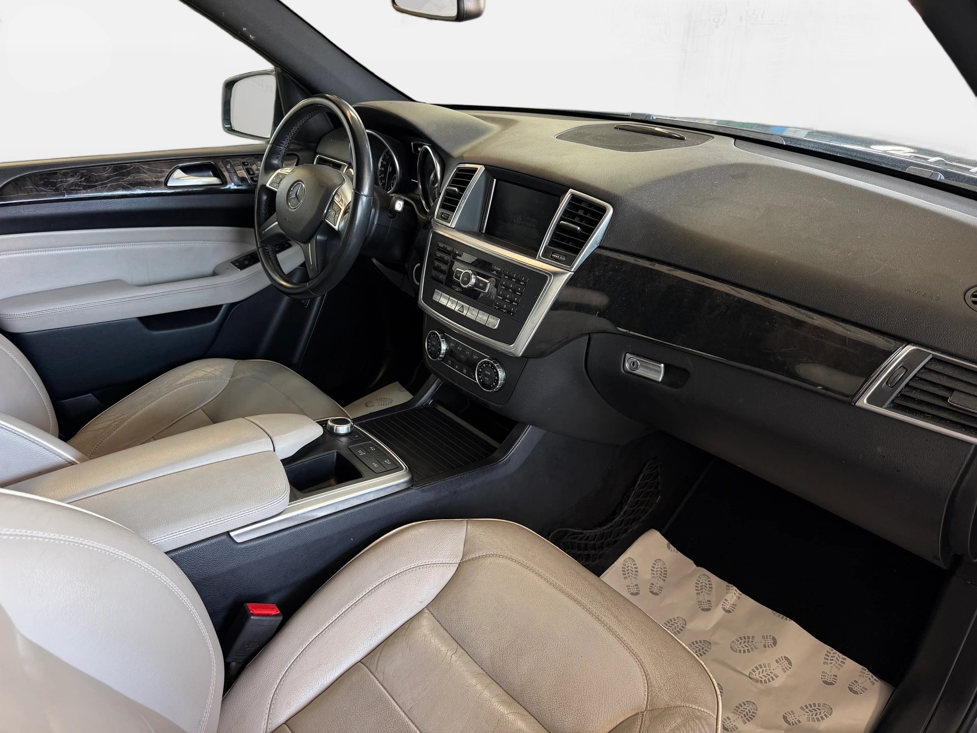 MERCEDES-BENZ ML 350 BlueEfficiency Edition 4Matic 7G-Tronic | Ab MFK 07.2025 | Airmatic | Assistenz Paket-image-8