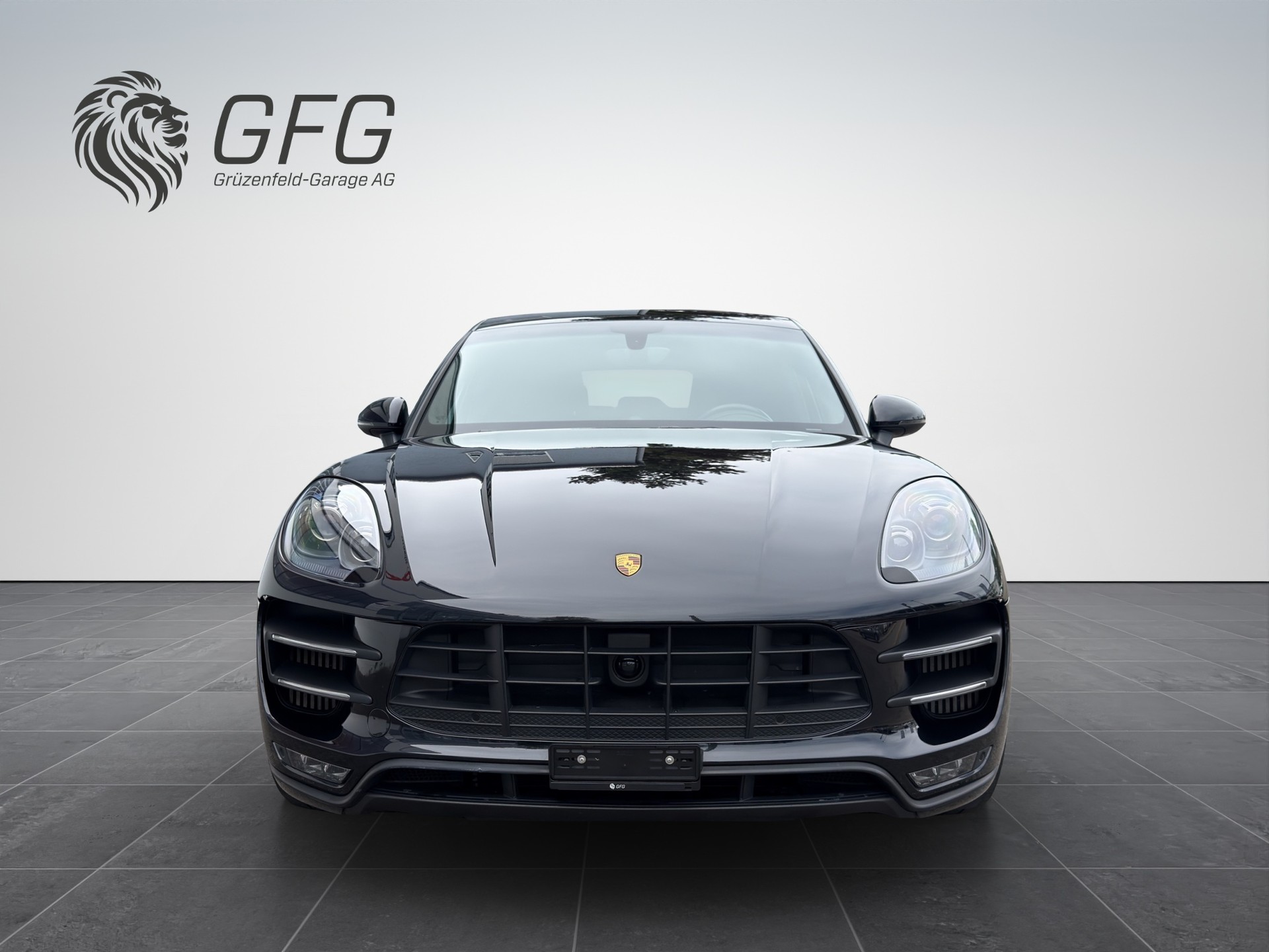 PORSCHE Macan 3.6 V6 Turbo-showroom-element-1