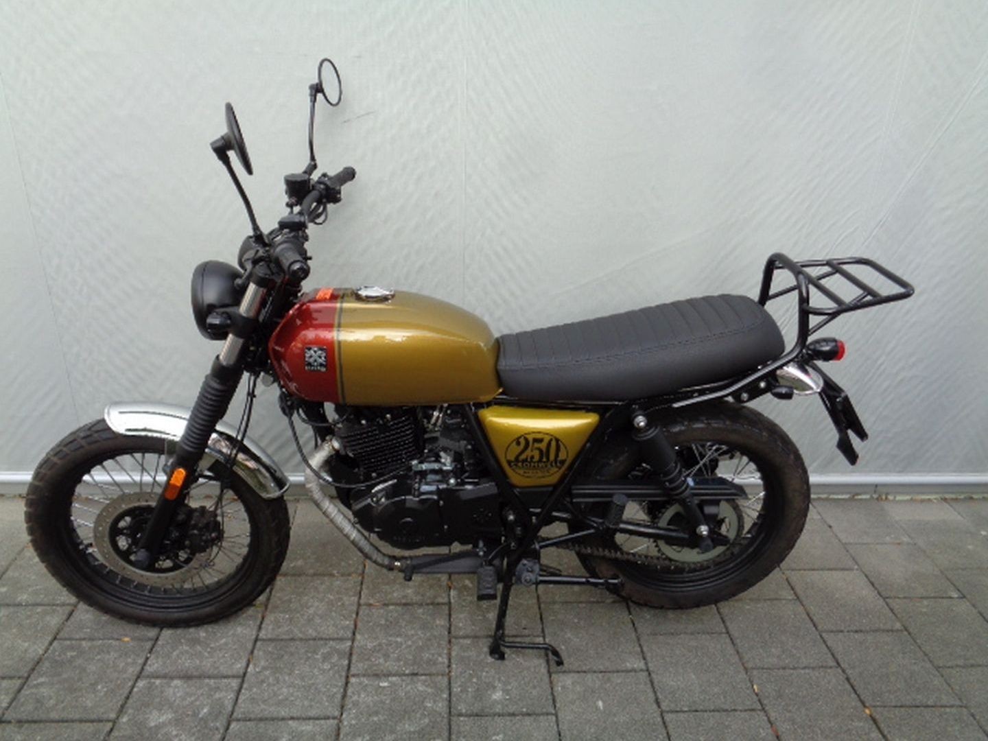 BRIXTON Cromwell 250