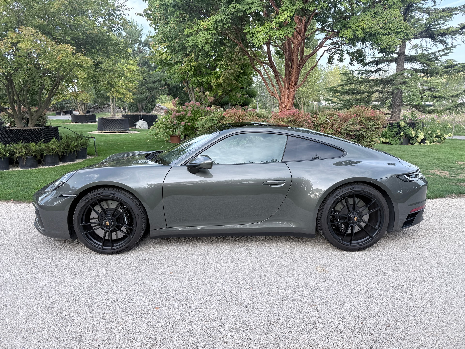 PORSCHE 911 Carrera 4 GTS PDK-showroom-element-1