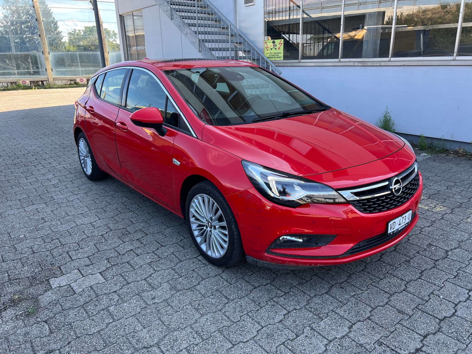 OPEL Astra 1.4i Turbo Excellence Automatic-image-2