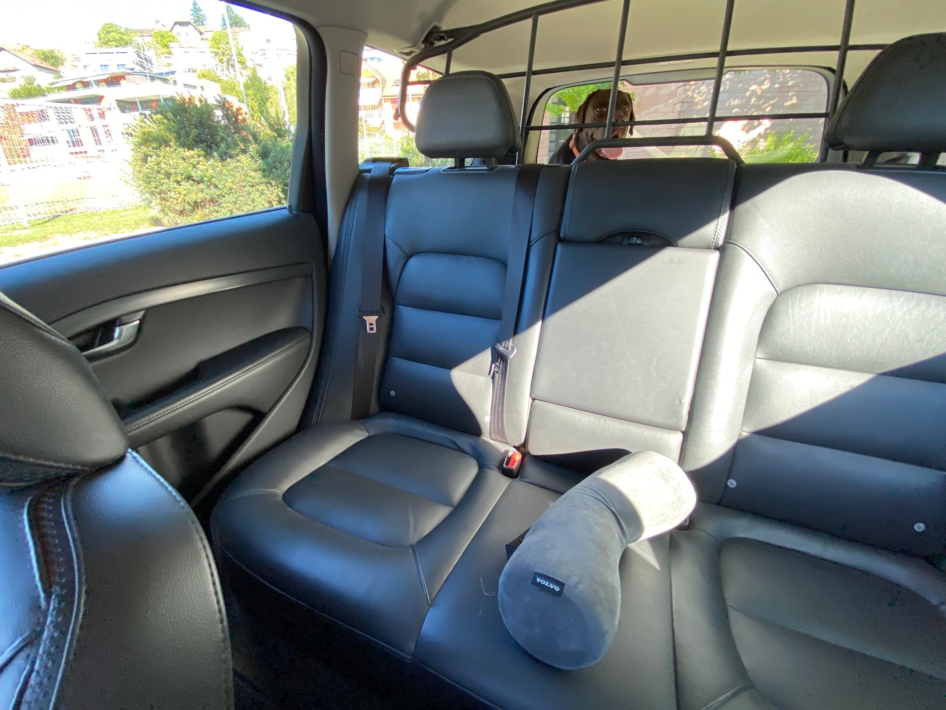 VOLVO 2.4 D5 Summum AWD-image-3