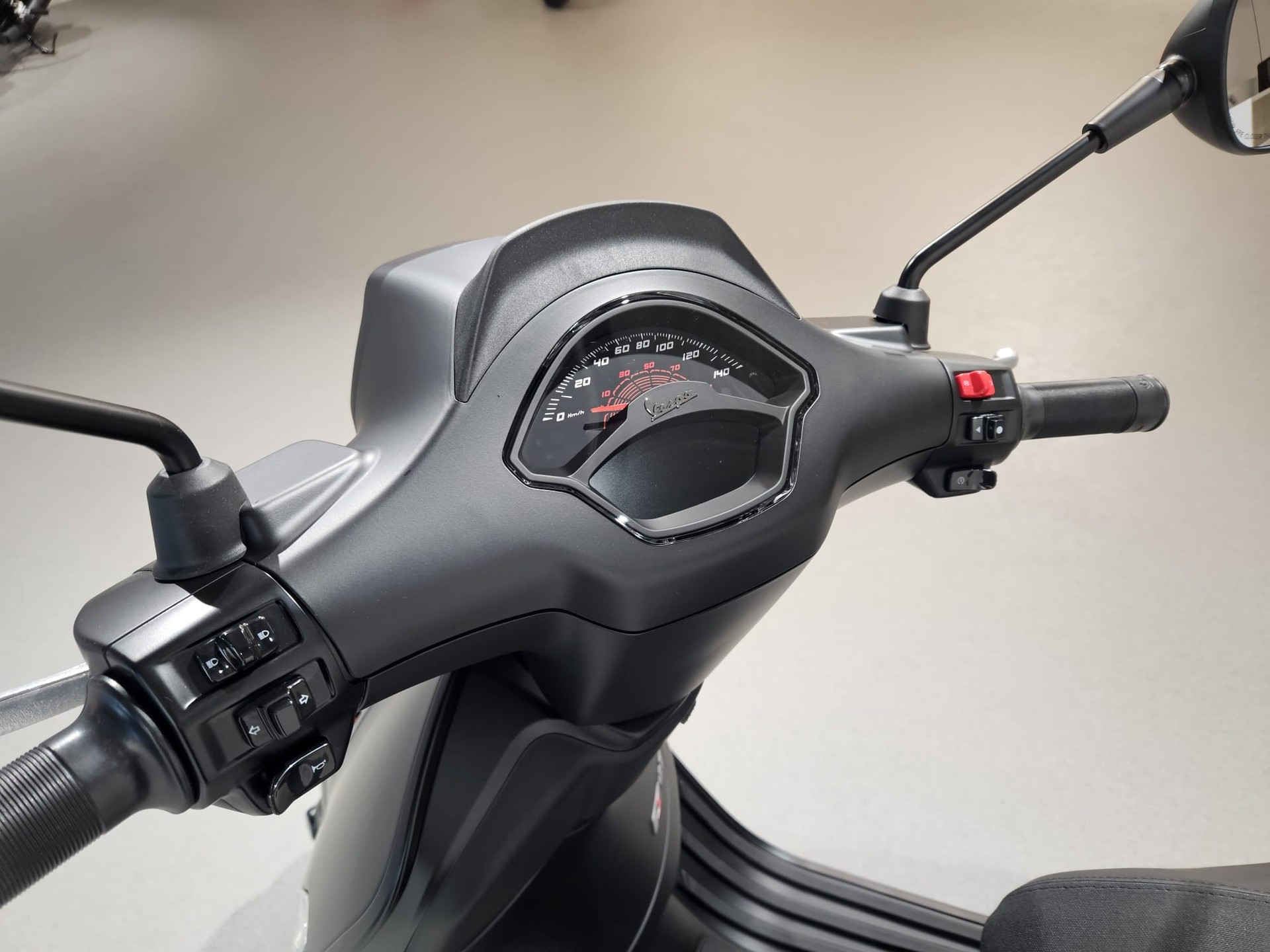 PIAGGIO Vespa 125 Sprint Sport E5+-image-8