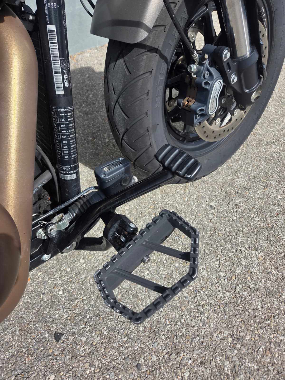 HARLEY-DAVIDSON FXFBS Fat Bob 114 ABS-image-9