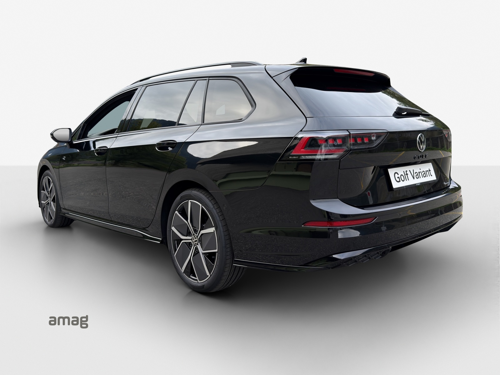 VW Golf Variant 2.0 TSI R-Line DSG 4 Motion-showroom-element-2