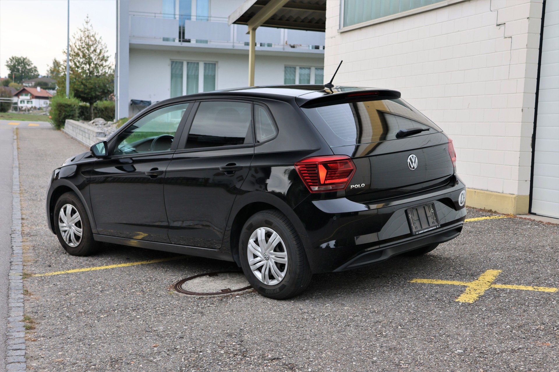 VW Polo 1.0 BMT Trendline(CH)-showroom-element-3