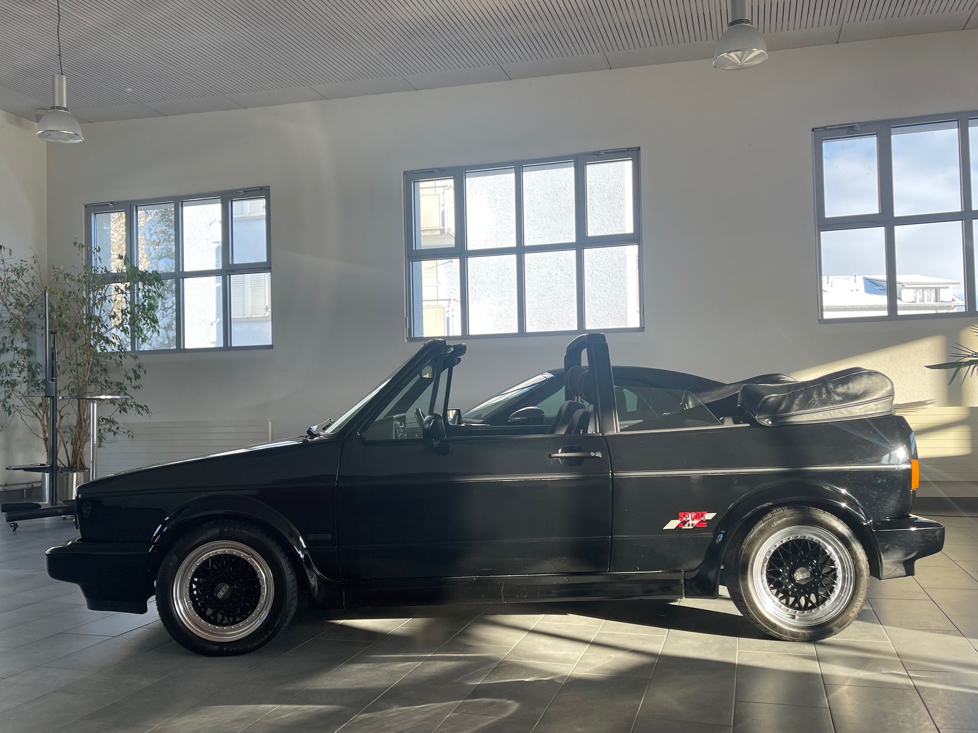 VW Golf Cabriolet 1800 Sport-Line OLDTIMER EINTRAG-showroom-element-1