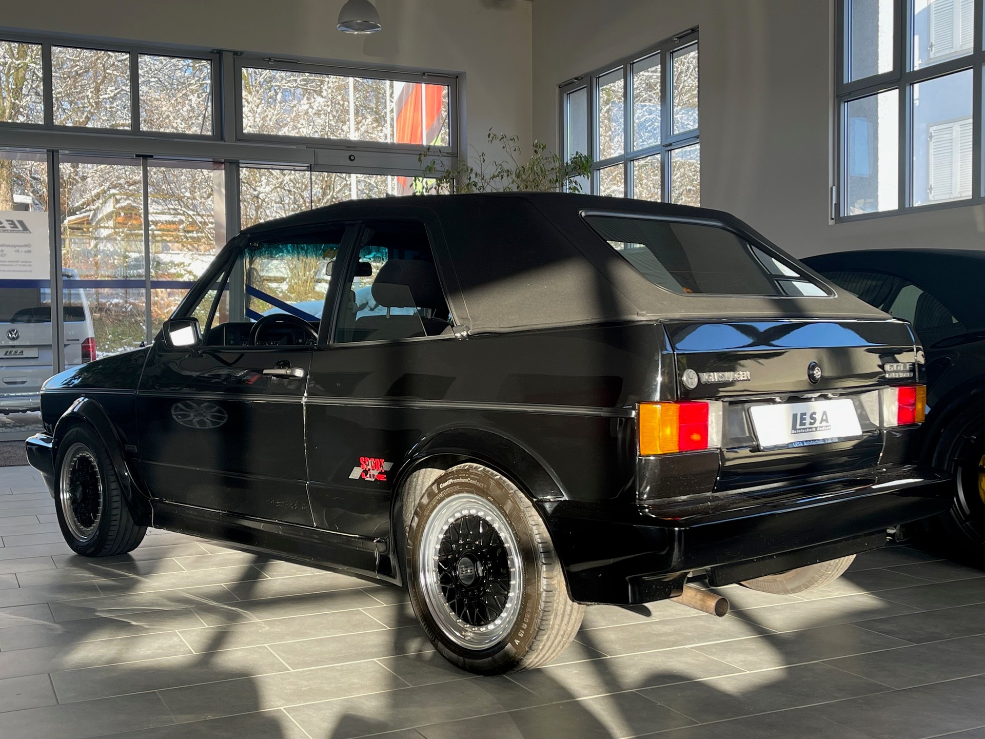 VW Golf Cabriolet 1800 Sport-Line OLDTIMER EINTRAG-image-4