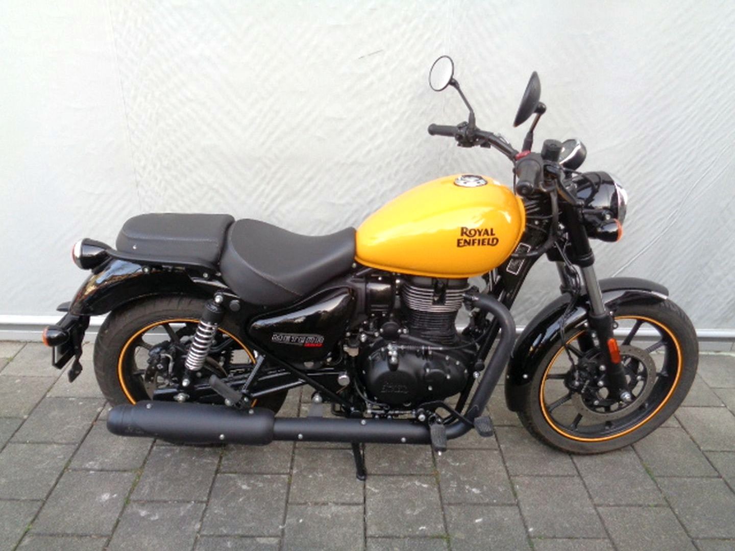 ROYAL ENFIELD METEOR FIREBALL 350 E5-image-3