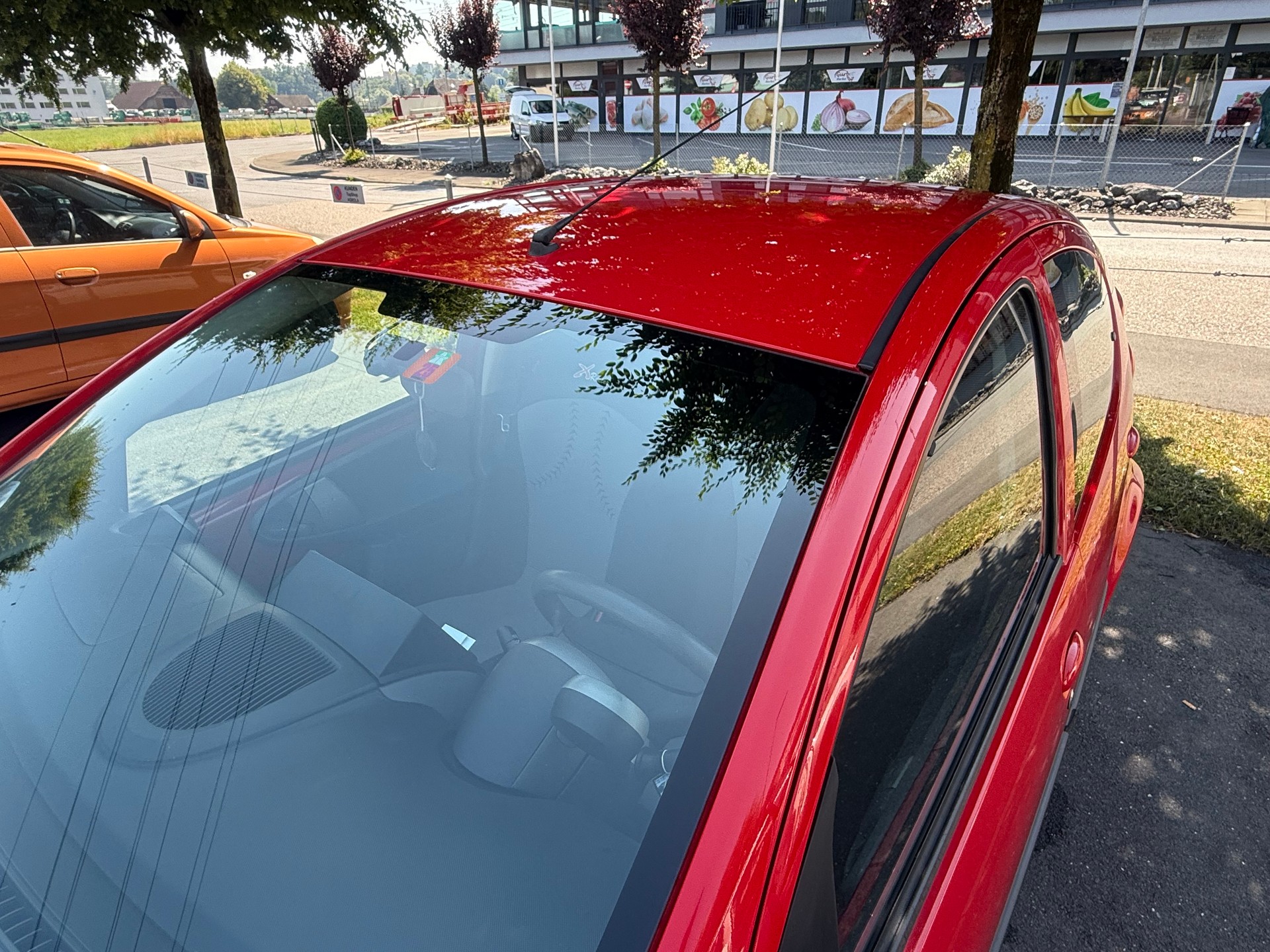 PEUGEOT 107 1.0 Trendy BMP5 CH FAHRZEUG-image-9